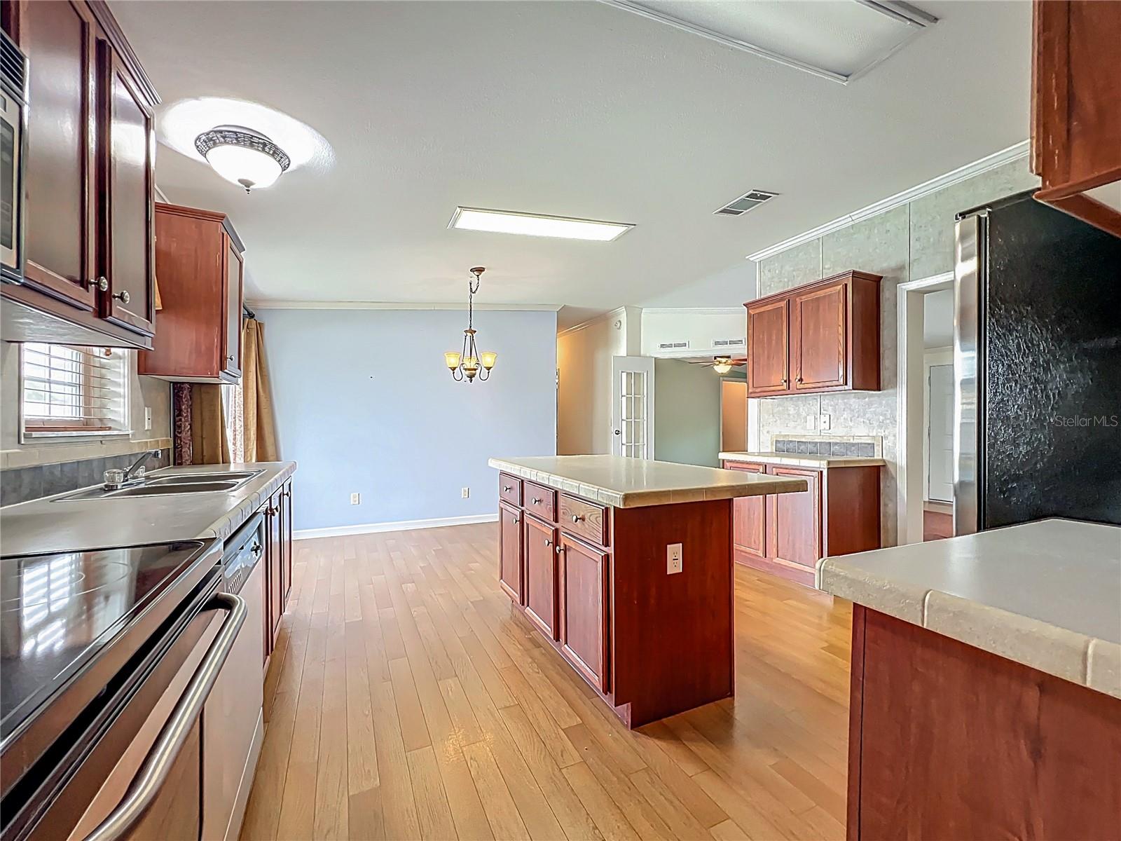 Image 10 of 56 For 8801 66th Terrace