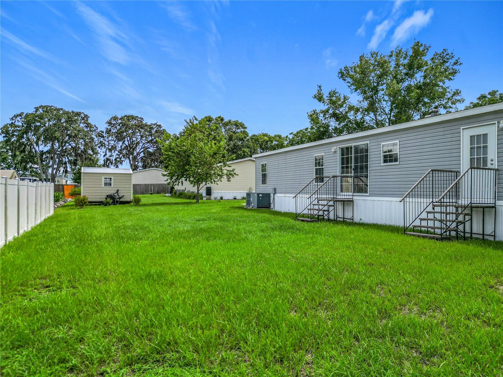 Image 40 of 56 For 8801 66th Terrace
