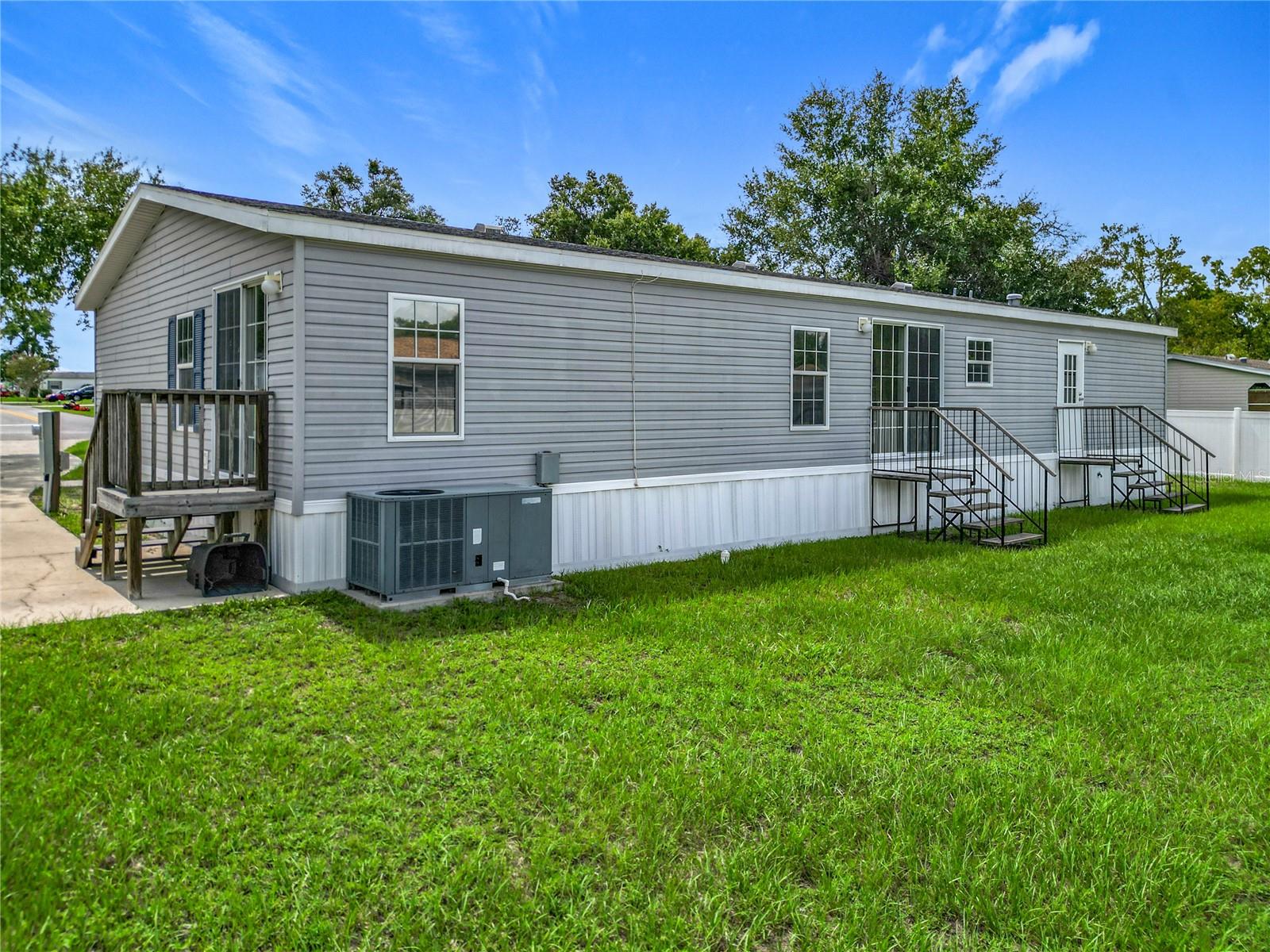 Image 42 of 56 For 8801 66th Terrace