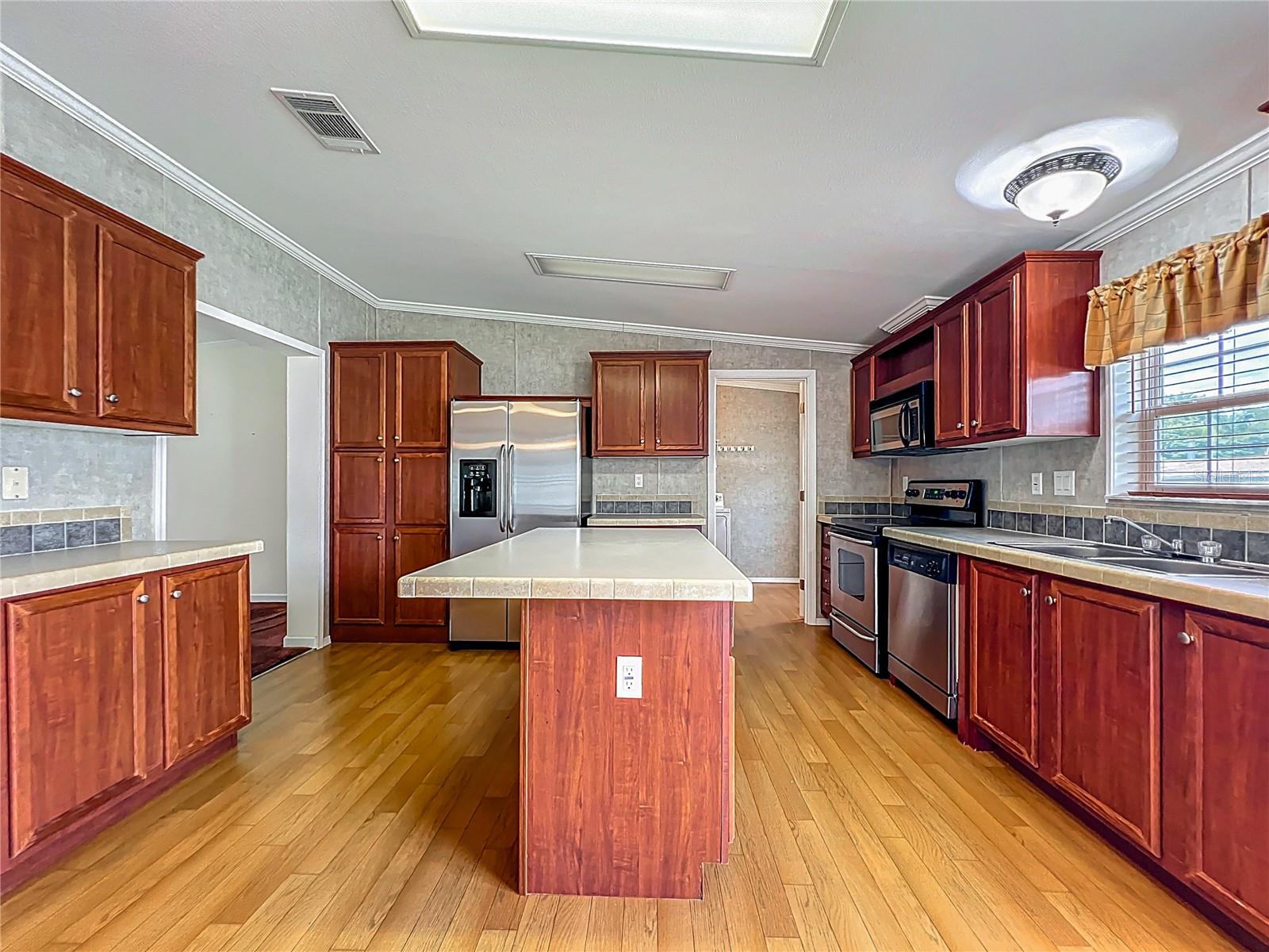 Image 6 of 56 For 8801 66th Terrace