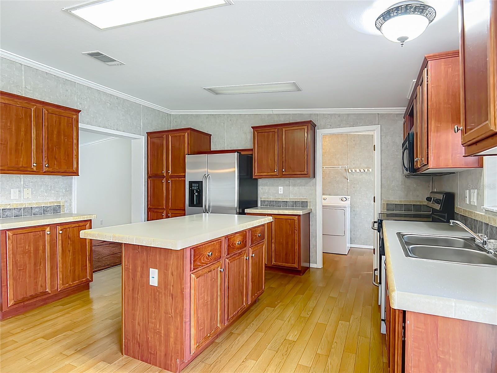 Image 7 of 56 For 8801 66th Terrace