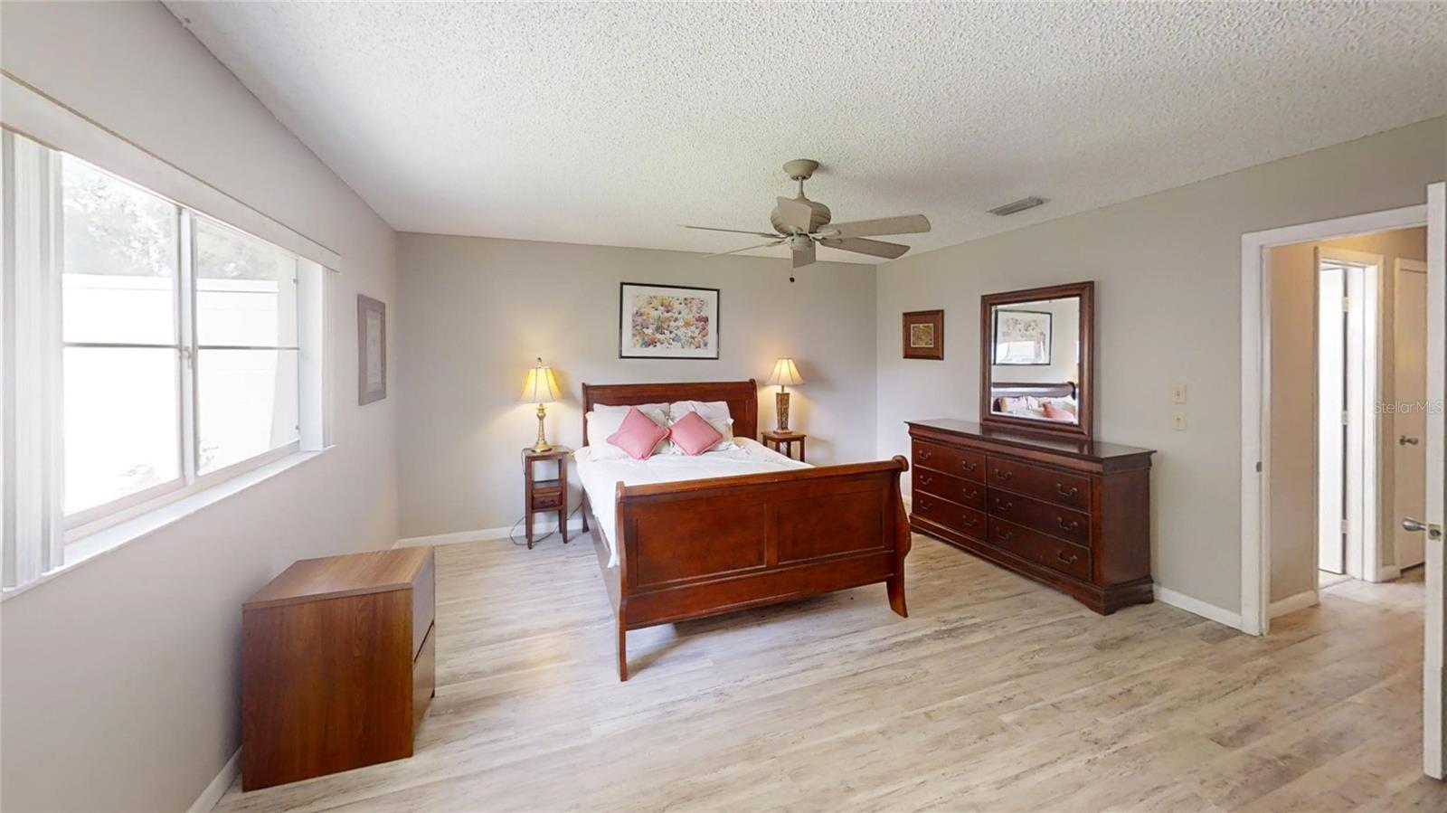 Image 14 of 20 For 8430 90th Lane D