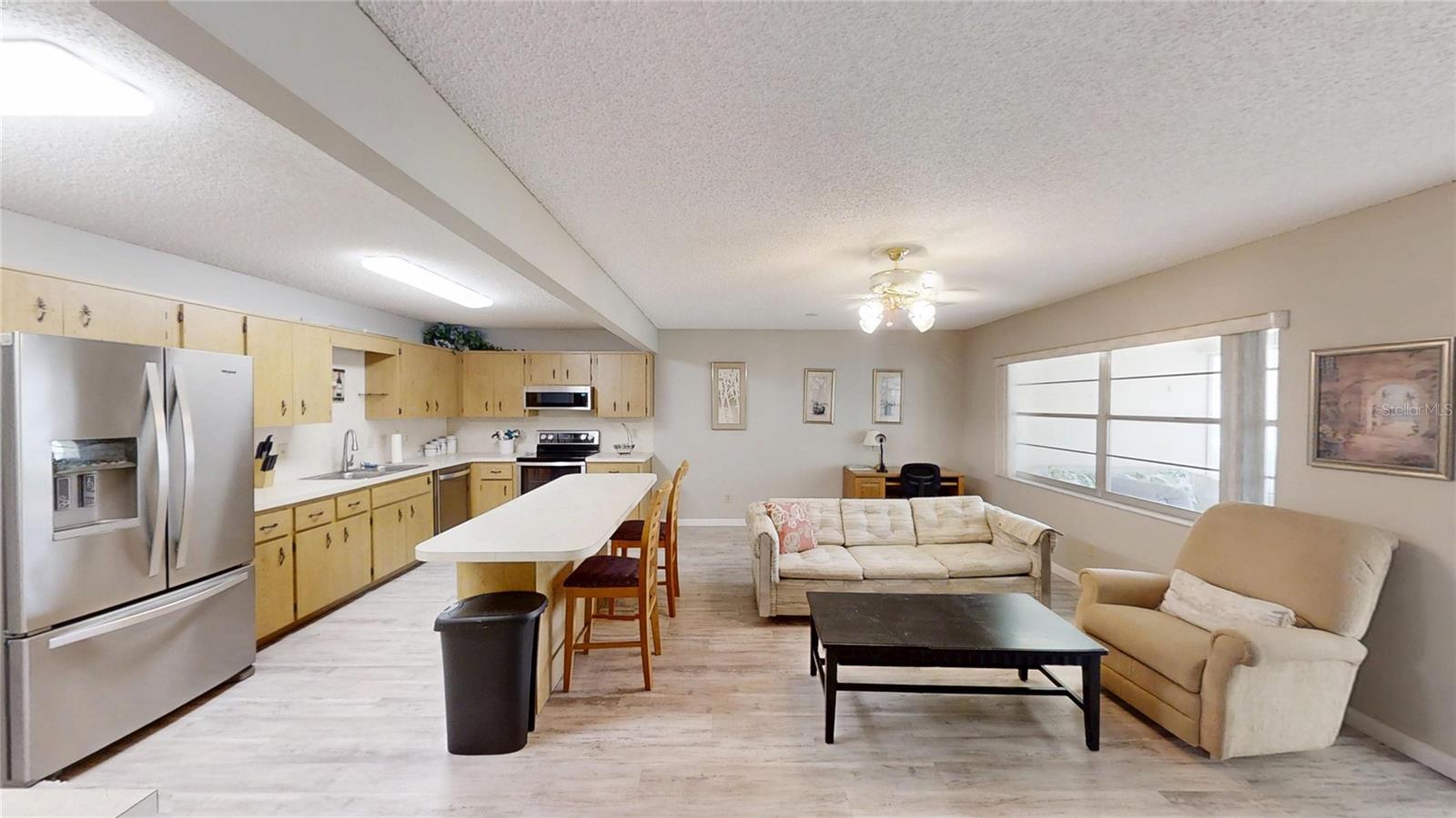 Image 5 of 20 For 8430 90th Lane D
