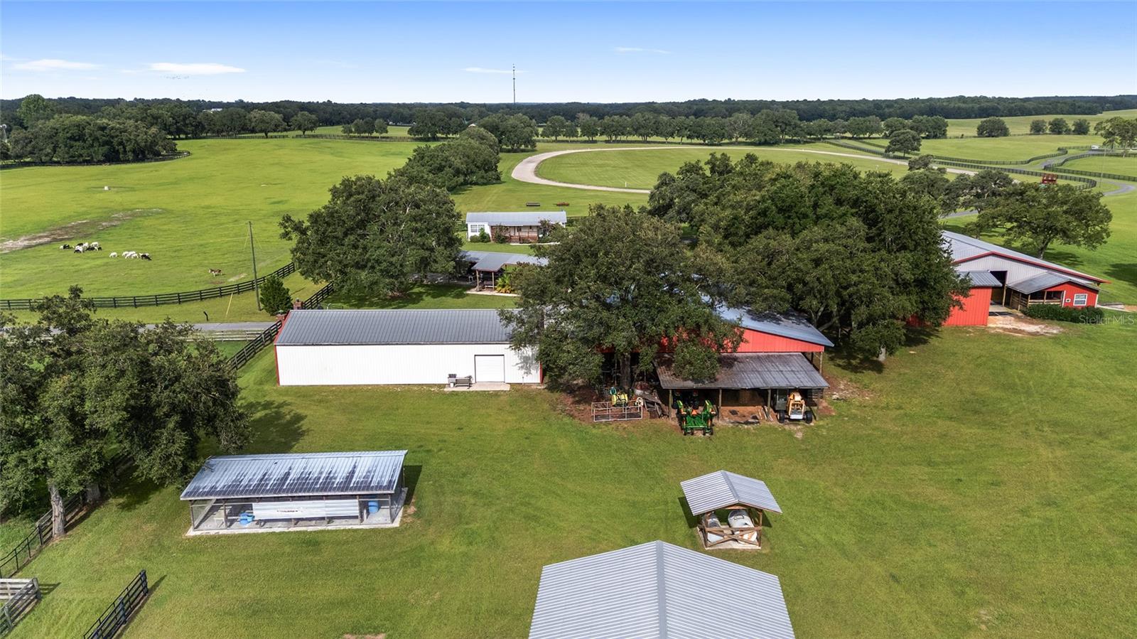 Image 4 of 31 For 18800 47 Place