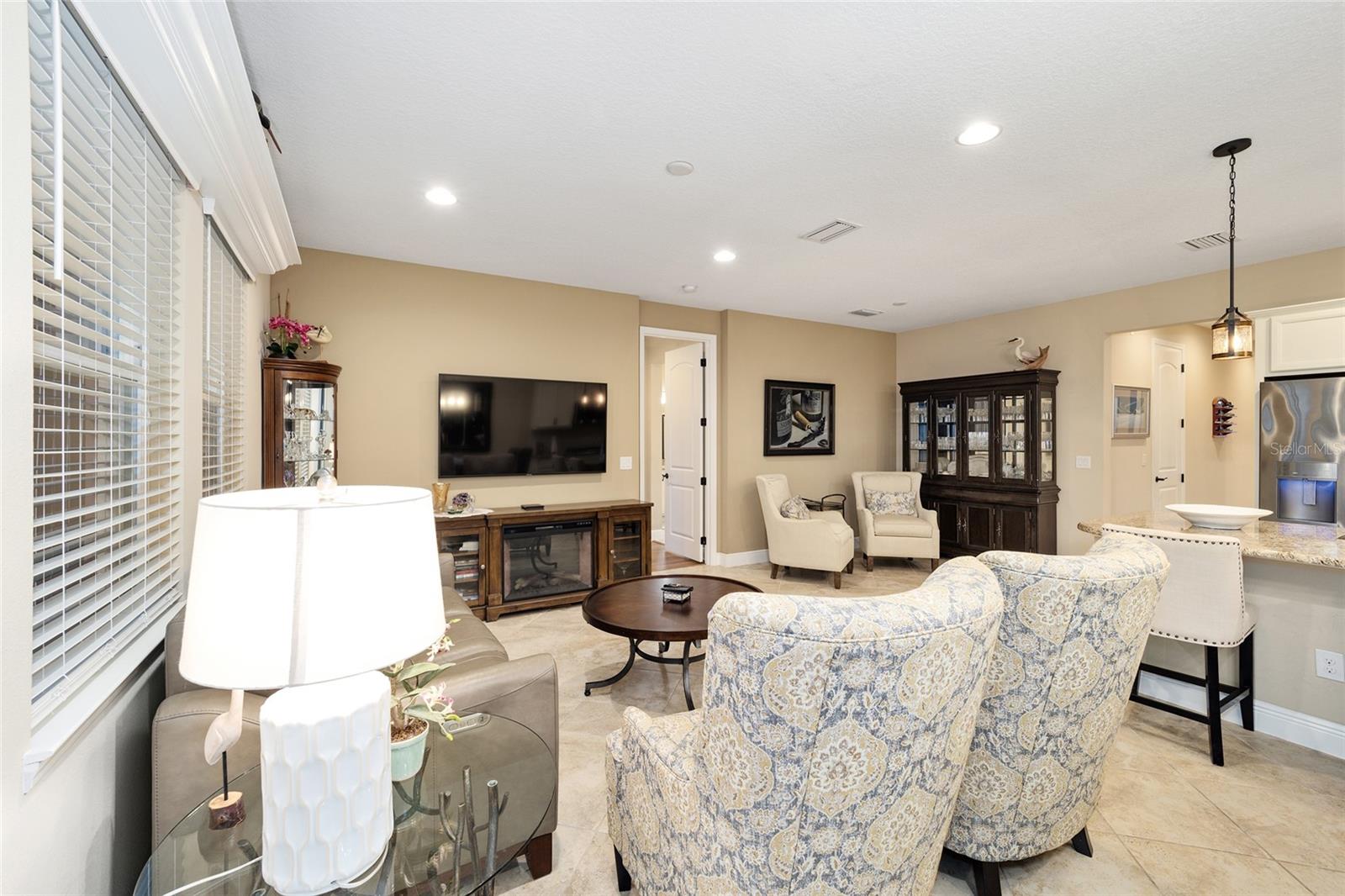 Image 15 of 65 For 5227 34th Street