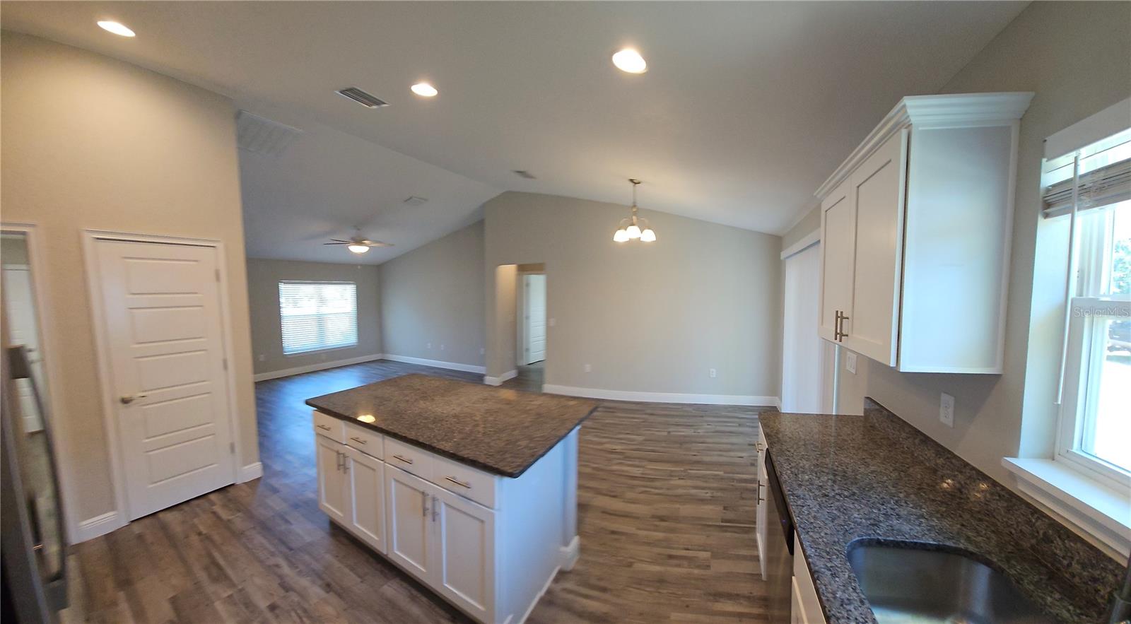 Image 6 of 13 For 28 Spruce Terrace