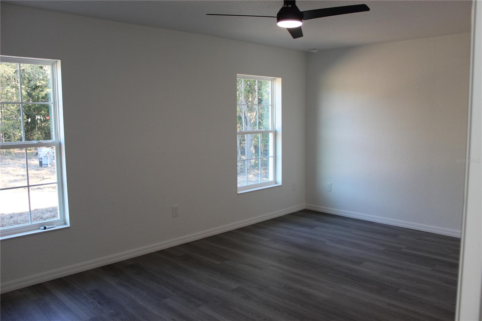 Image 16 of 34 For 13482 106th Street