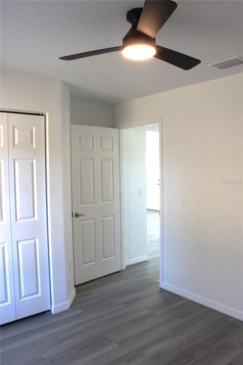 Image 23 of 34 For 13482 106th Street