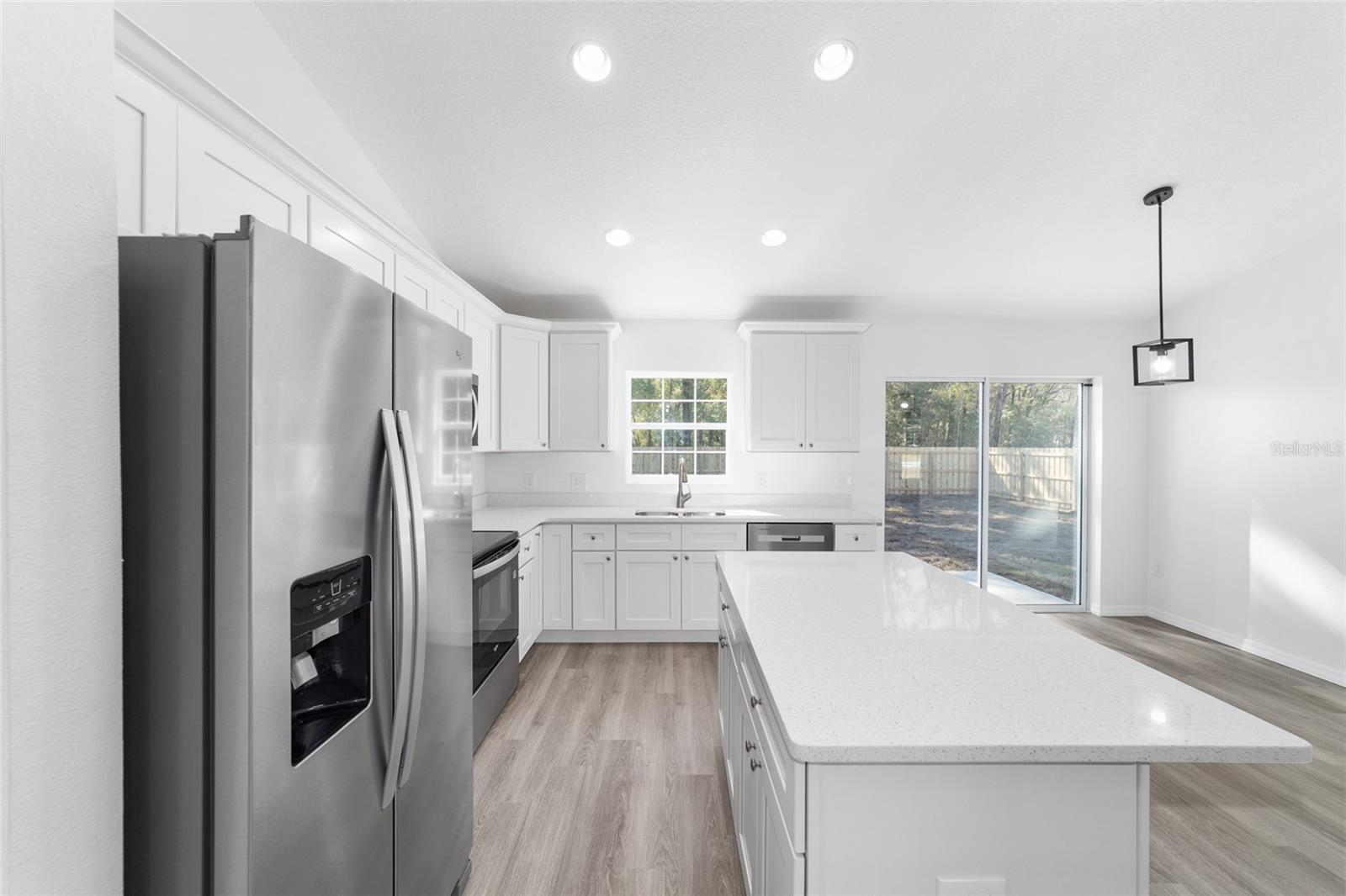 Image 39 of 67 For 13482 106th Street