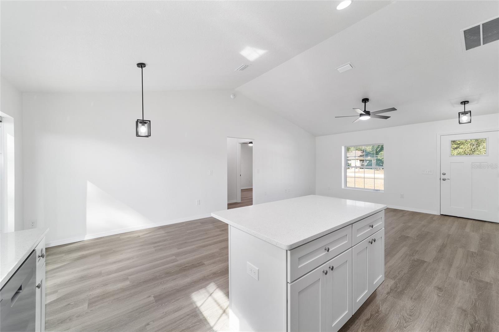 Image 40 of 67 For 13482 106th Street