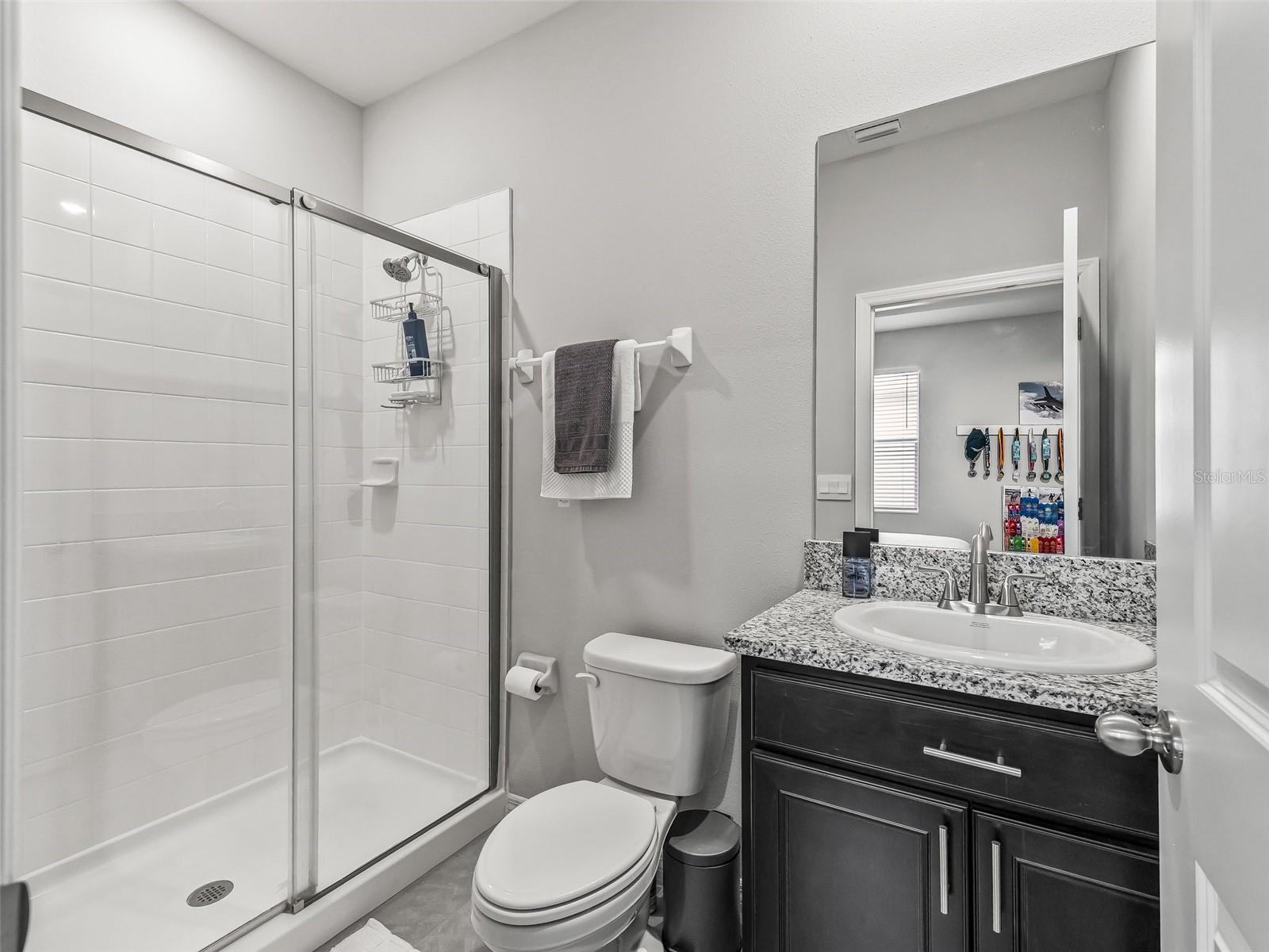Image 32 of 60 For 4589 51st Terrace Road