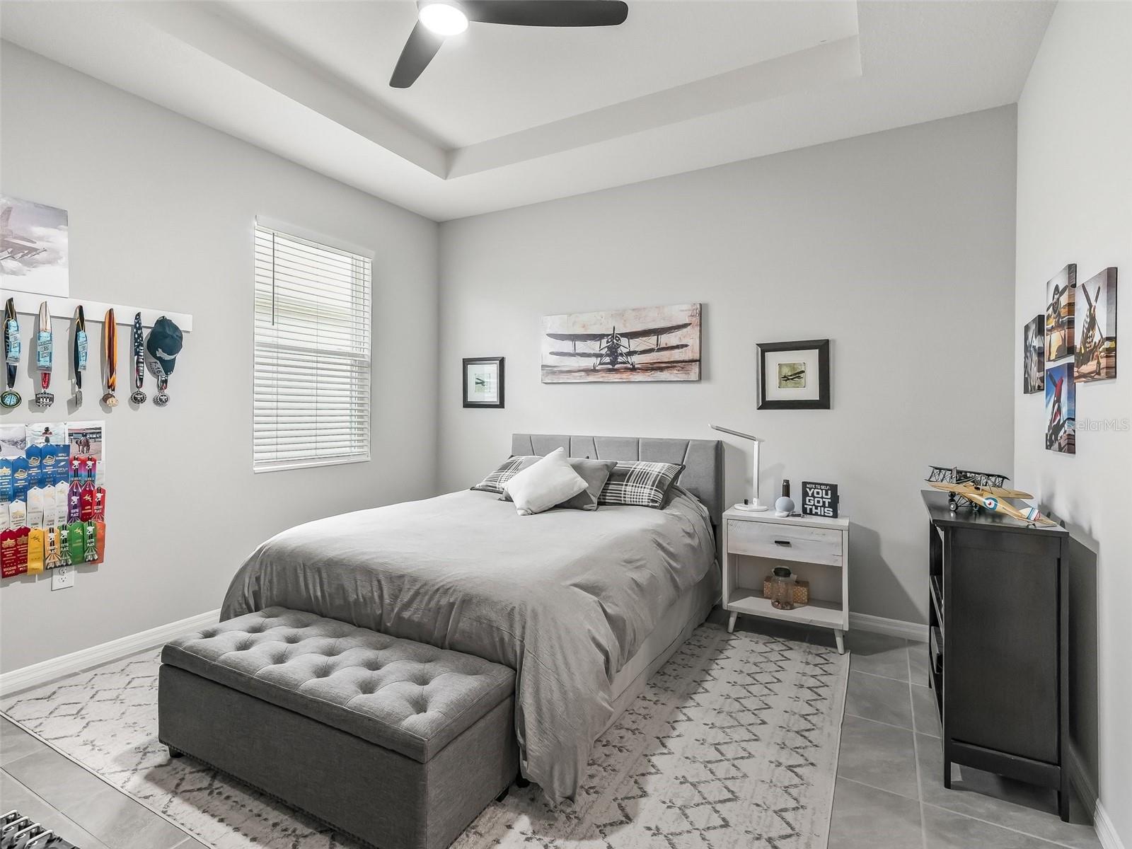 Image 33 of 60 For 4589 51st Terrace Road