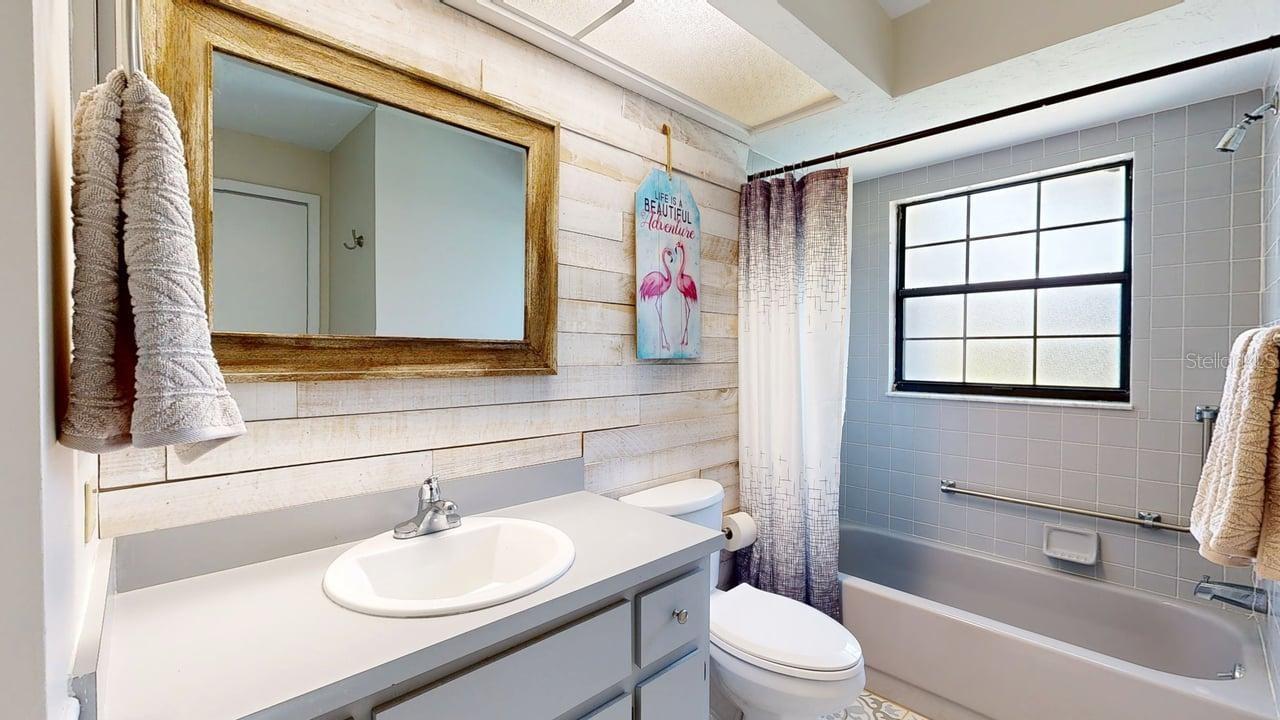 Listing photo id 24 for 125 Seymeria Drive