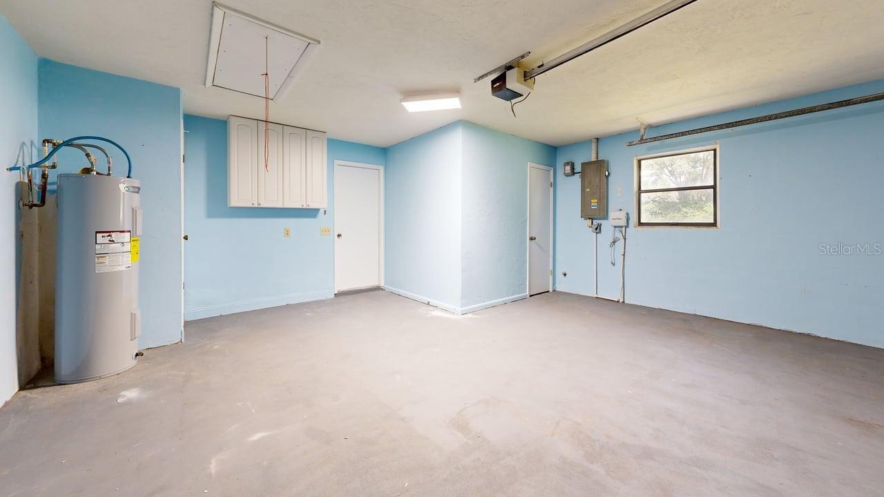 Listing photo id 26 for 125 Seymeria Drive