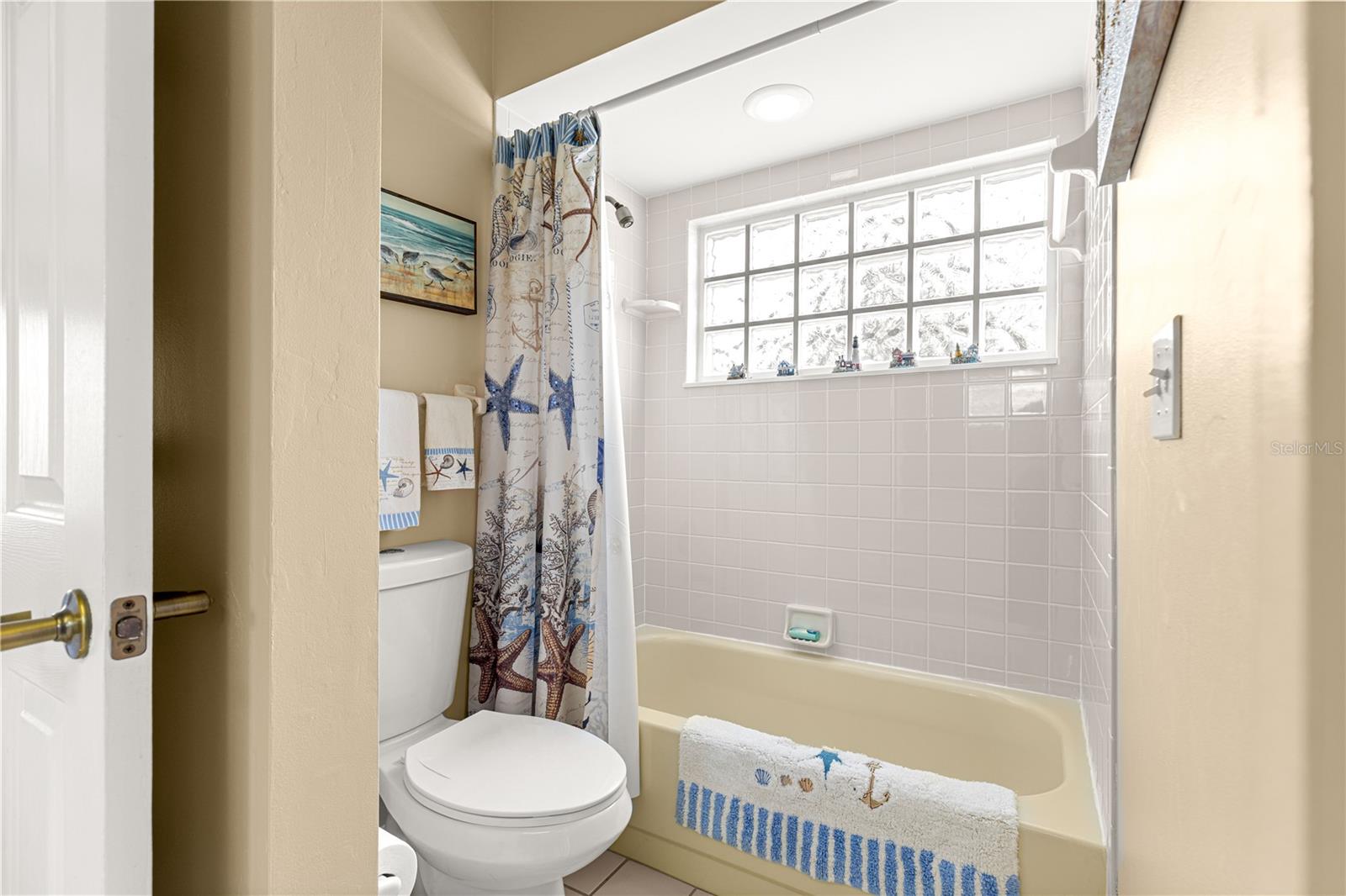 Image 23 of 80 For 8418 108th Place Road