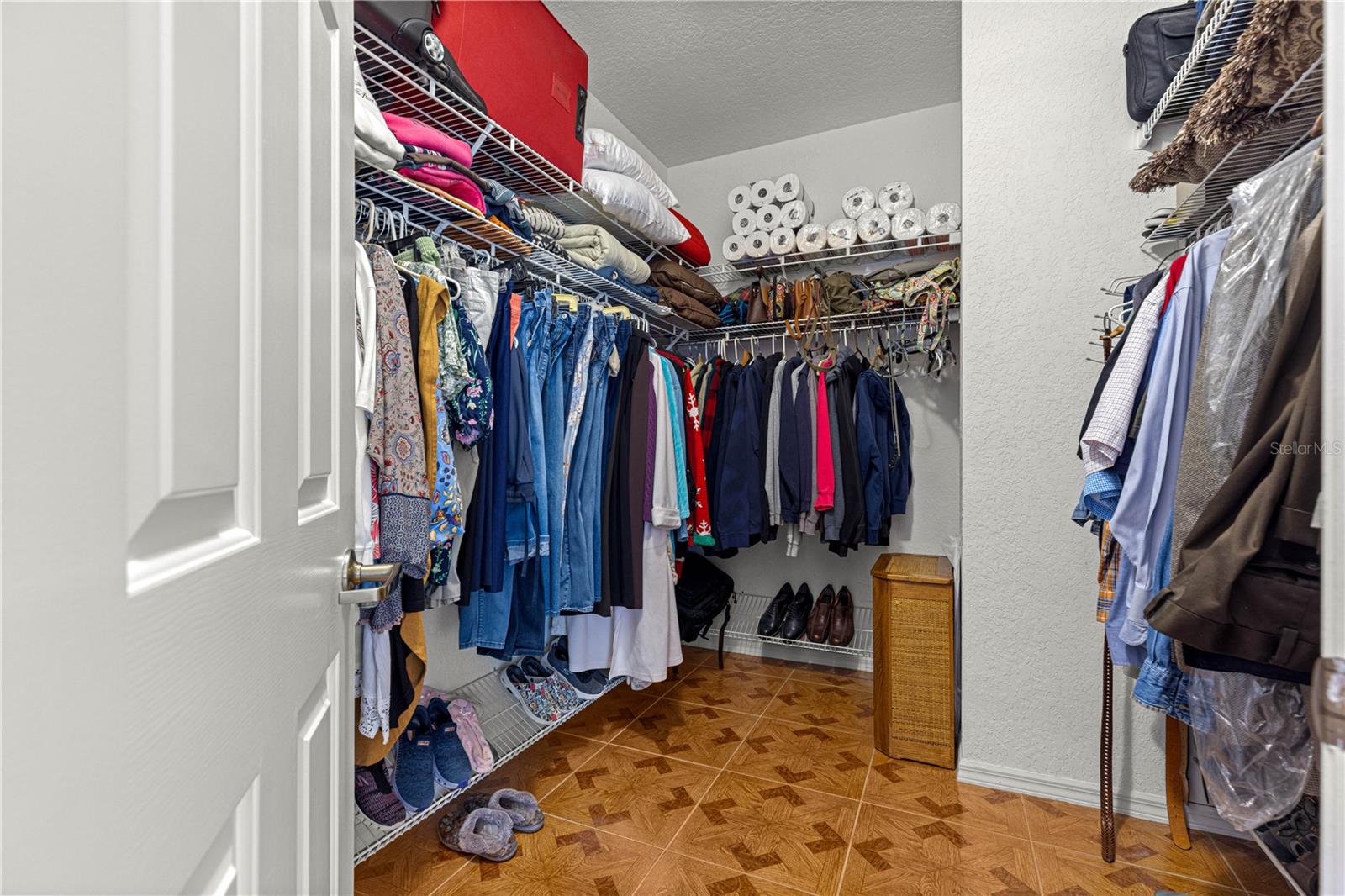 Image 31 of 80 For 8418 108th Place Road
