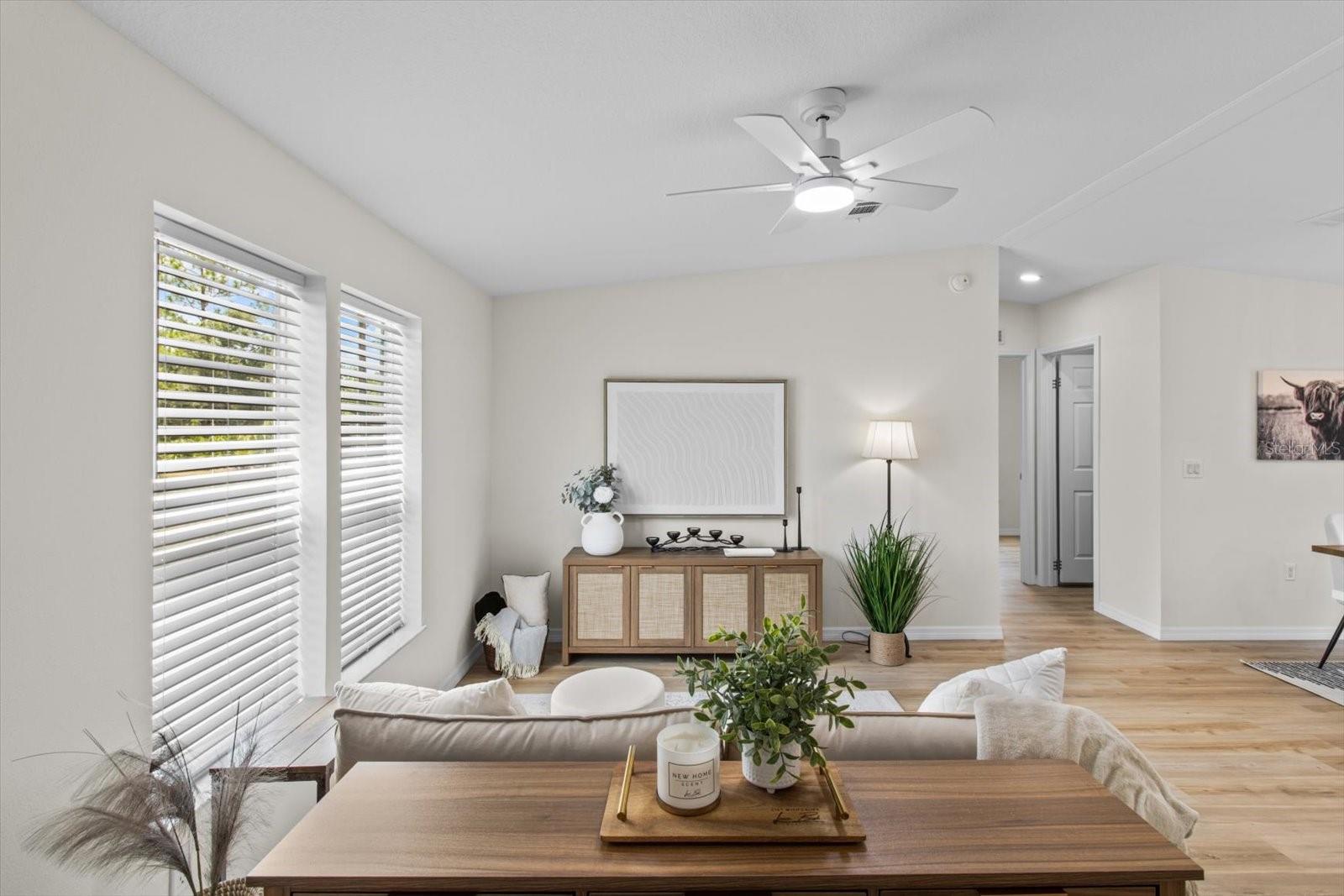 Listing photo id 9 for 4319 Elm Drive