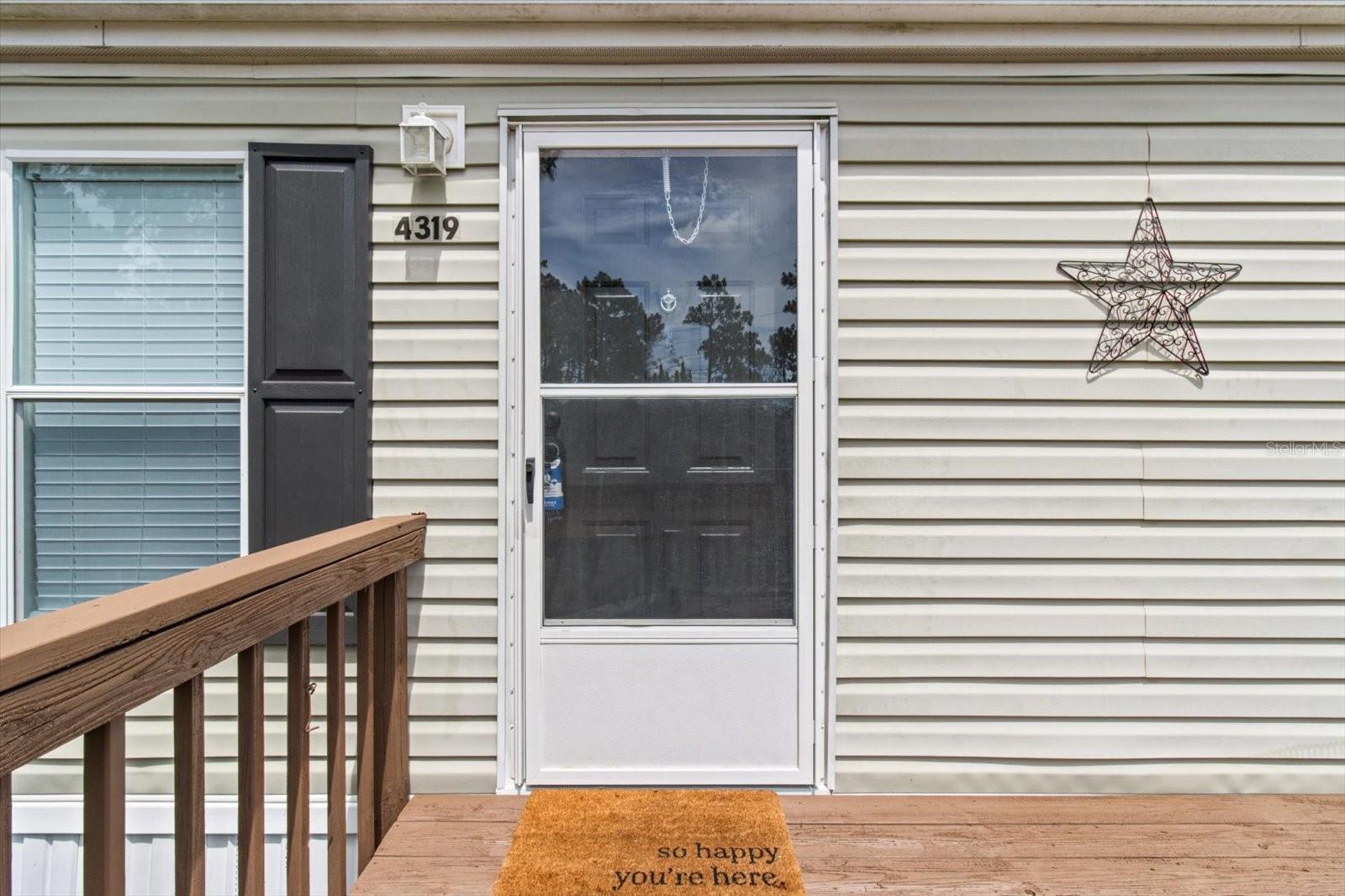 Listing photo id 5 for 4319 Elm Drive