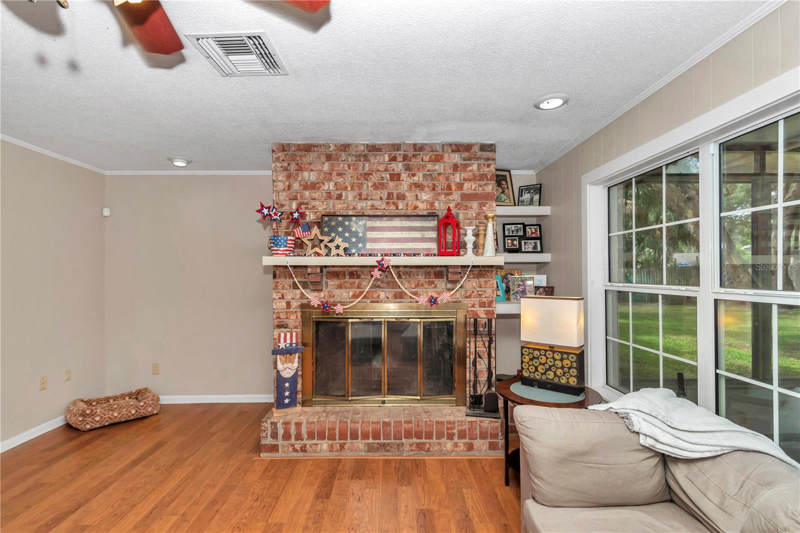 Image 13 of 34 For 148 39th Terrace