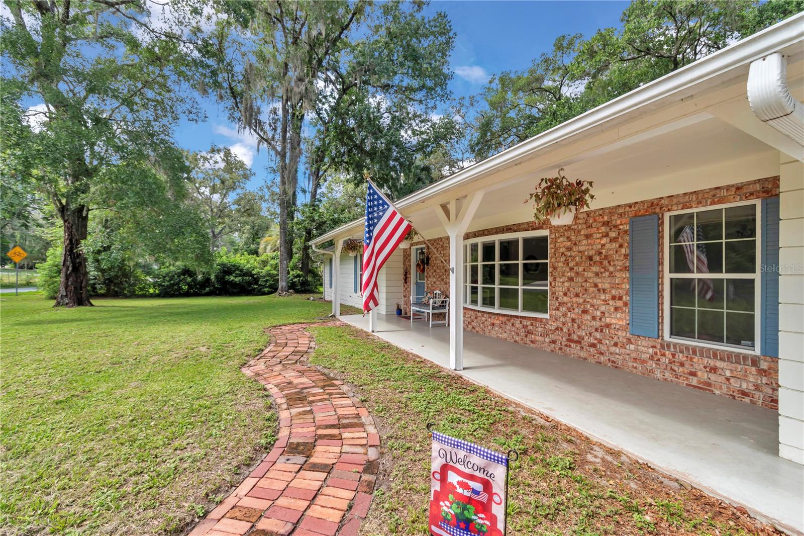 Image 3 of 34 For 148 39th Terrace