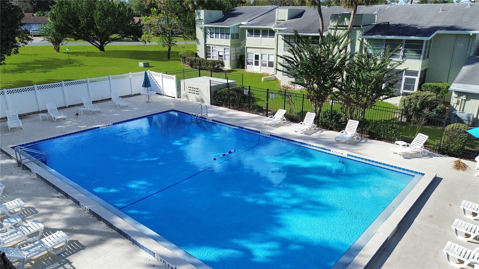 Image 33 of 38 For 564 Bahia Circle A