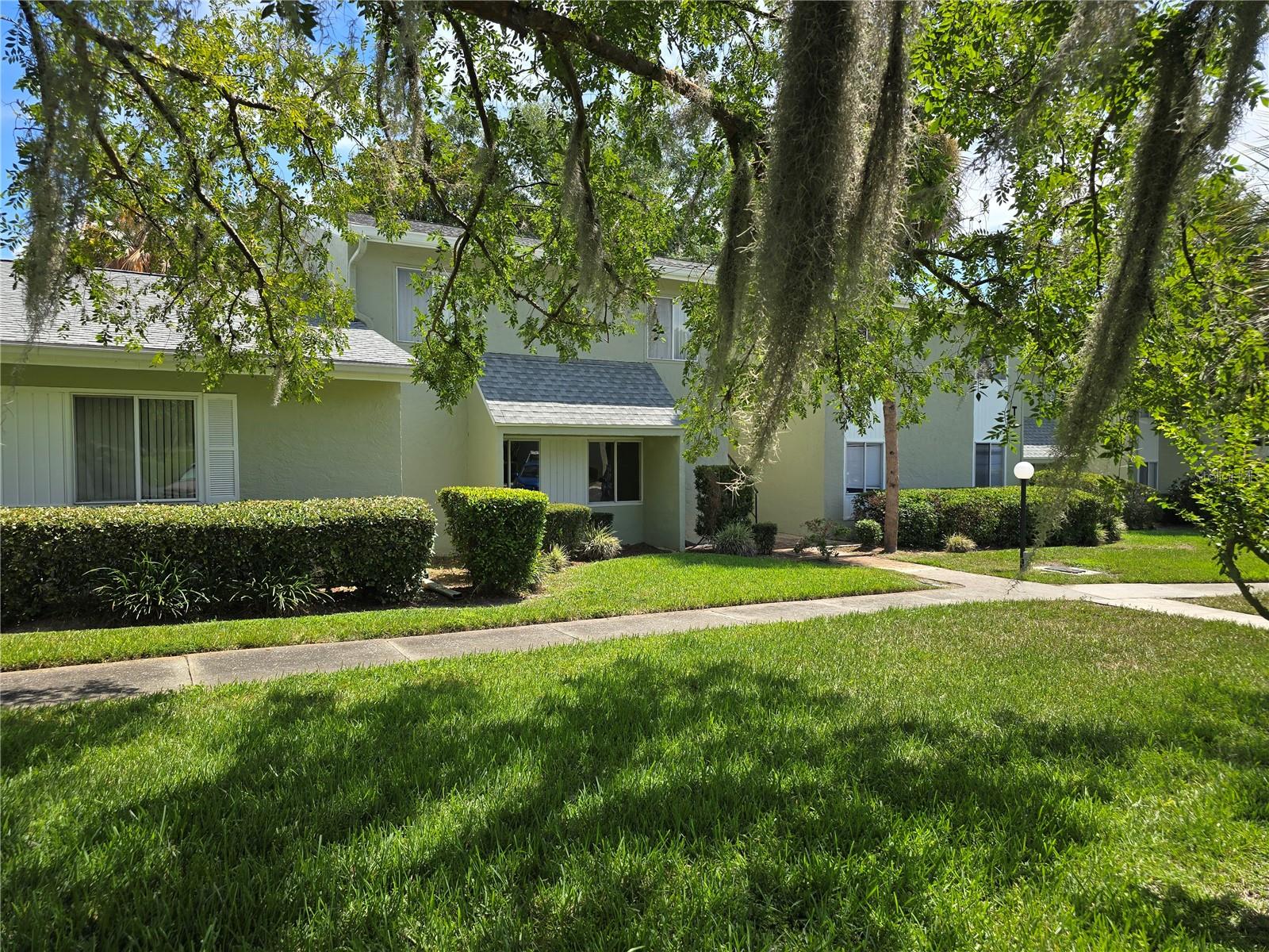 Image 6 of 20 For 564 Bahia Circle A