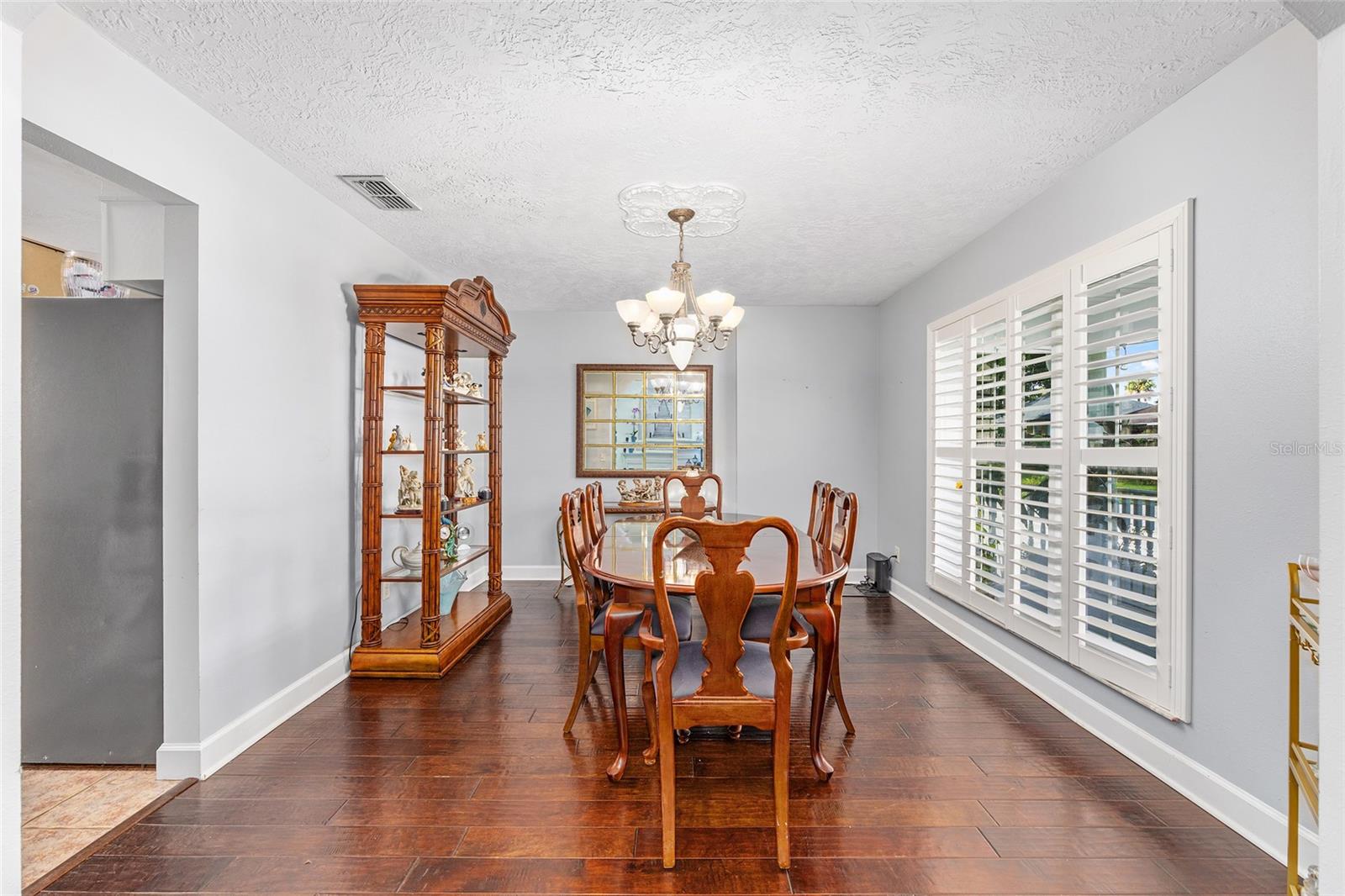 Image 19 of 64 For 3729 38th Terrace