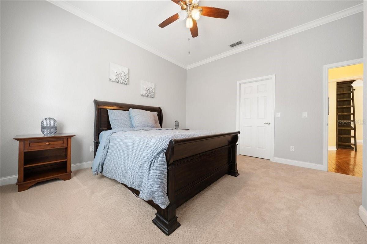 Image 16 of 51 For 645 48th Lane