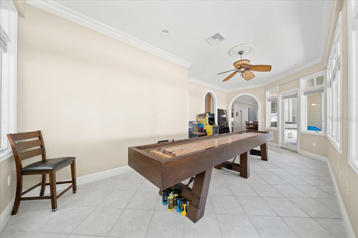 Image 30 of 51 For 645 48th Lane
