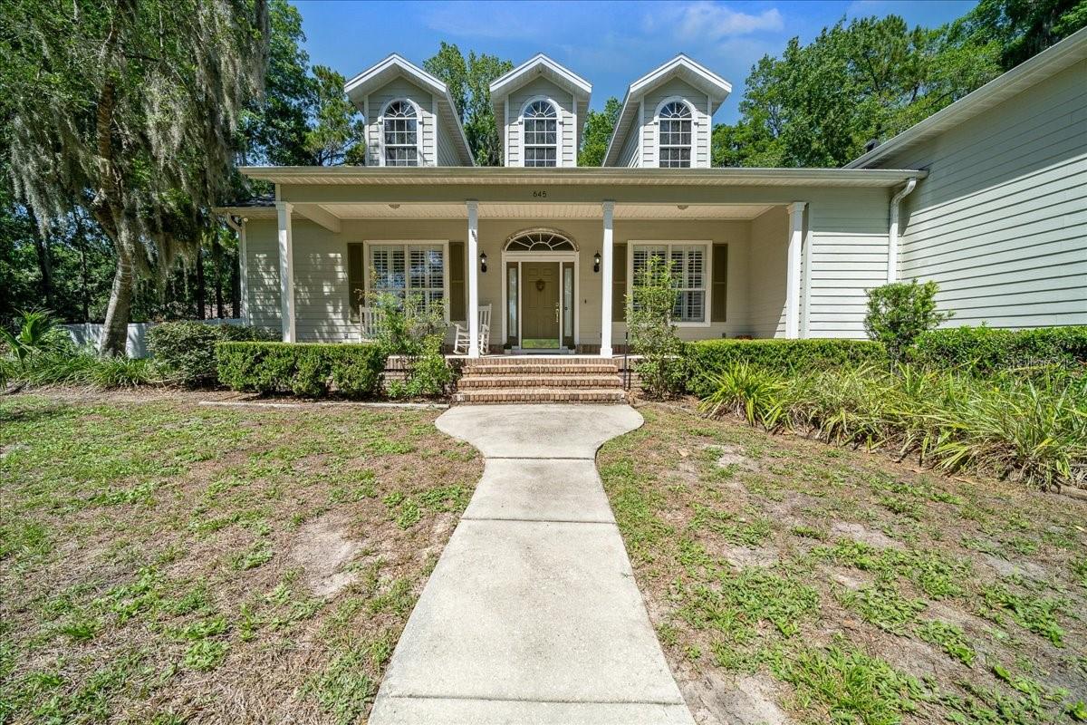Image 4 of 51 For 645 48th Lane