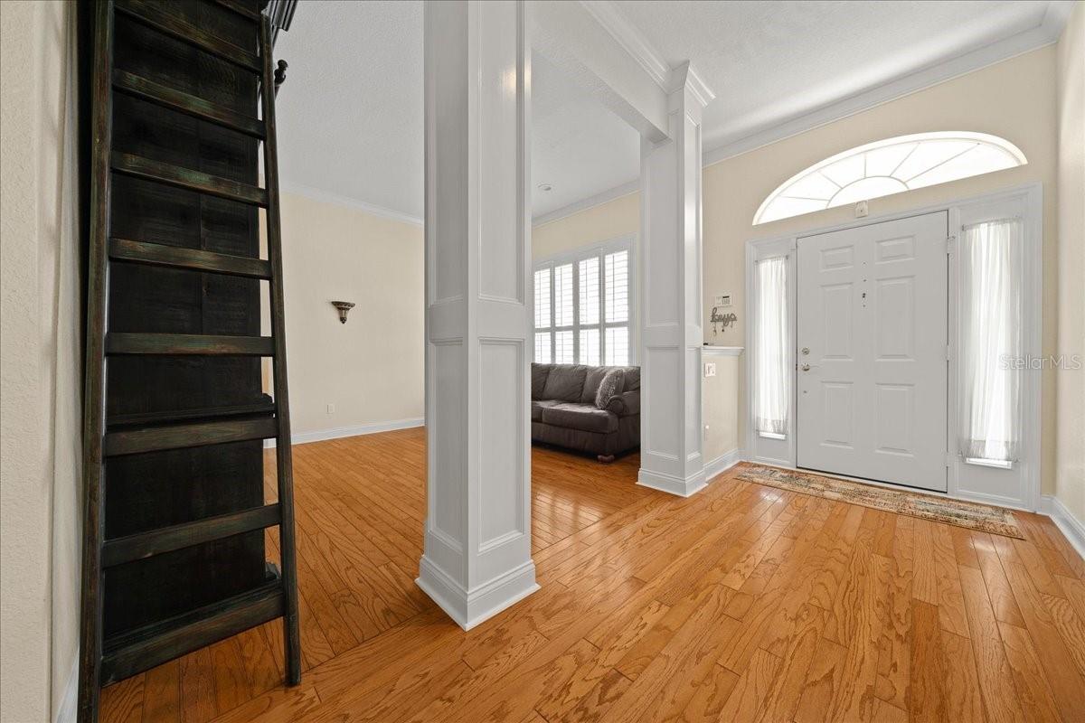 Image 7 of 51 For 645 48th Lane
