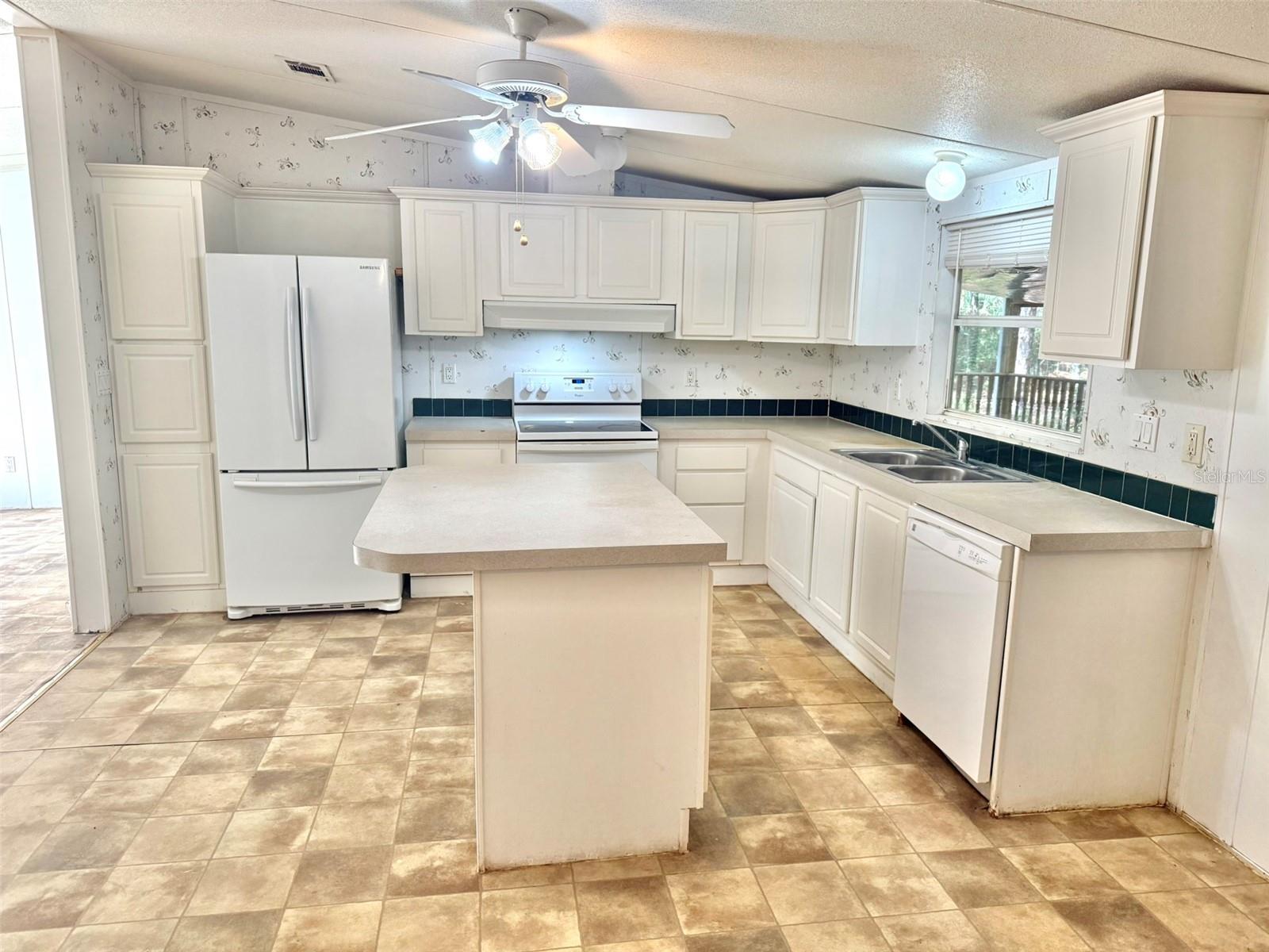 Image 13 of 31 For 2980 176th Avenue
