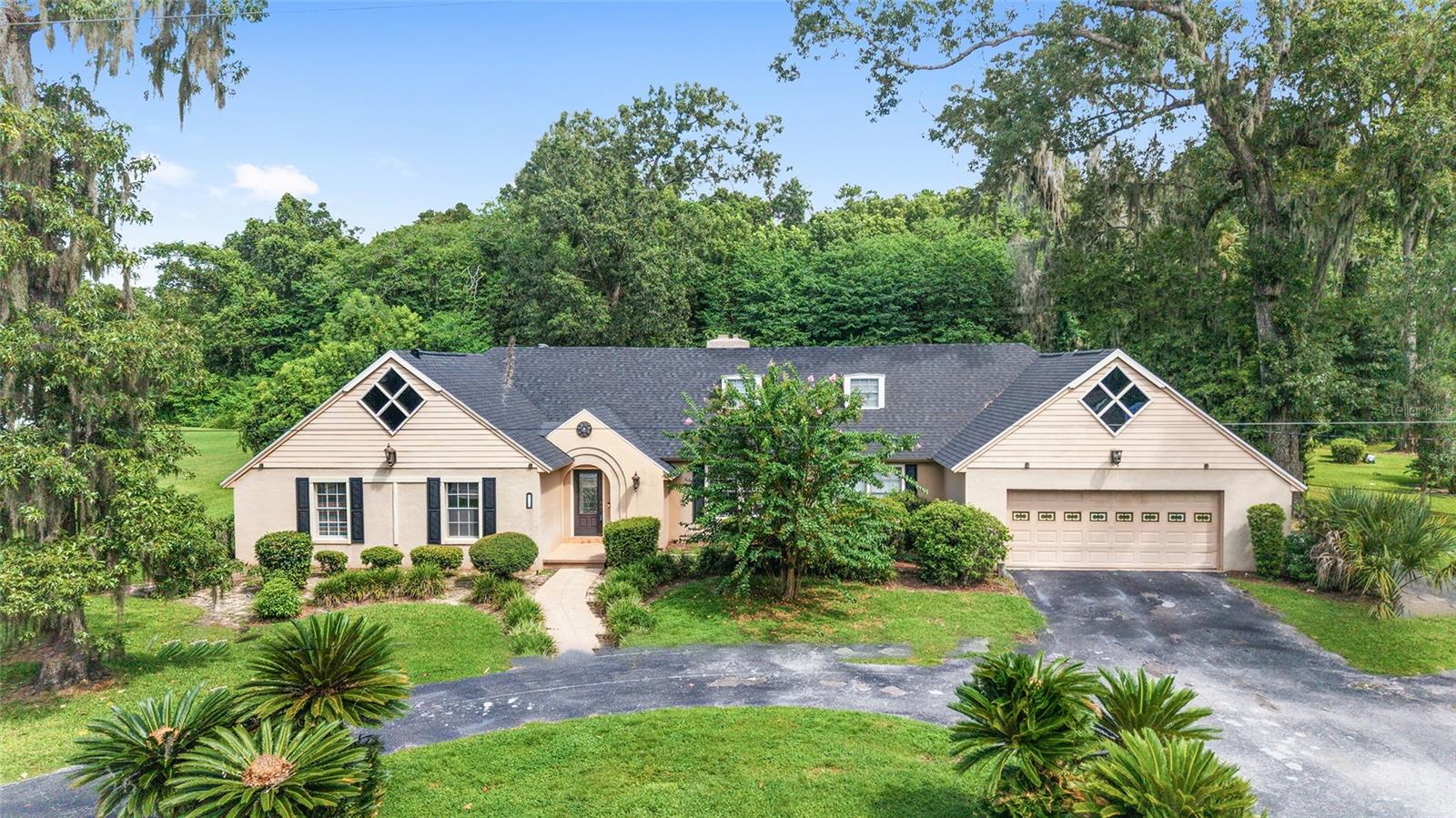 Image 2 of 63 For 2627 14th Street