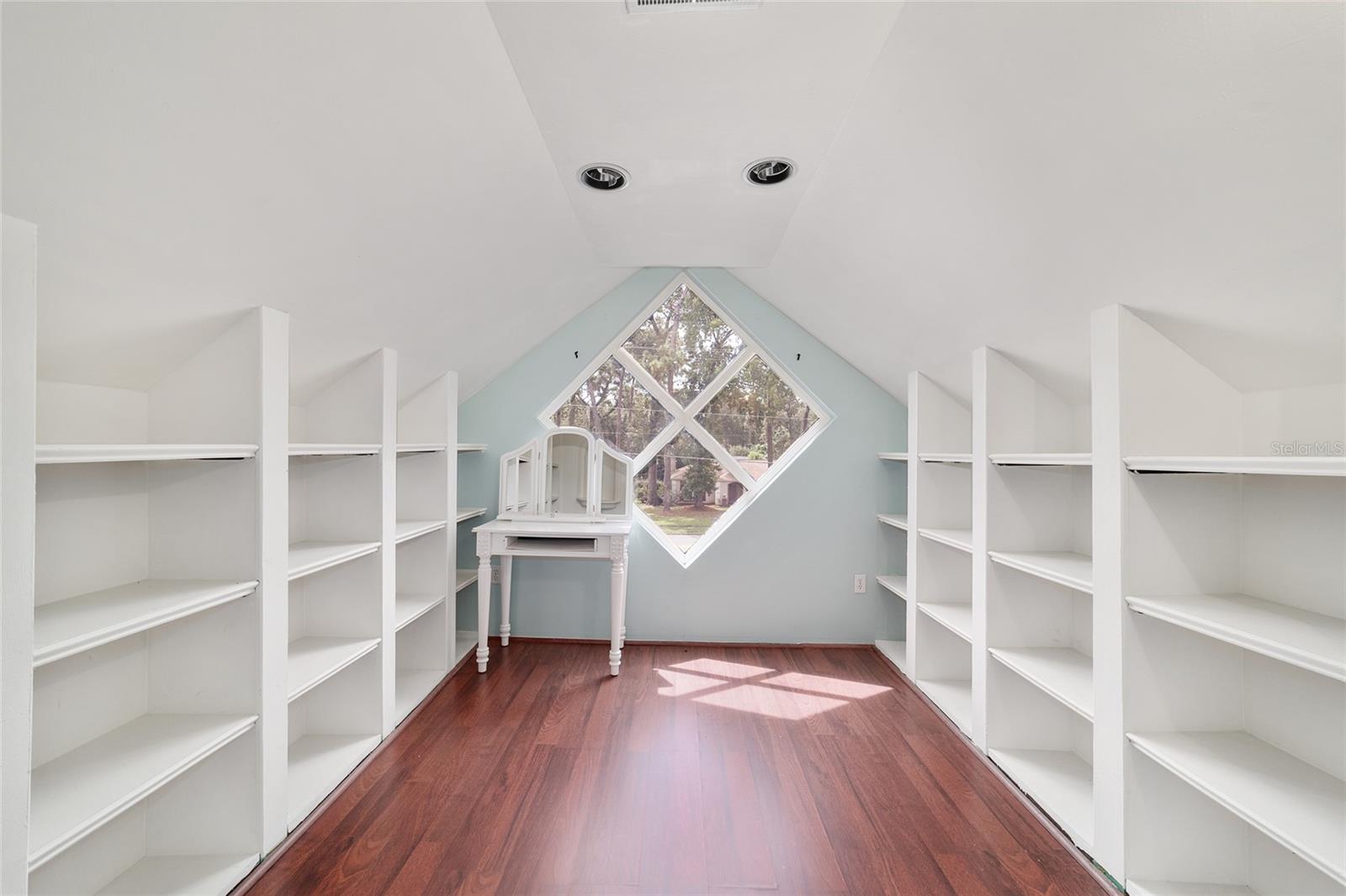 Image 32 of 63 For 2627 14th Street