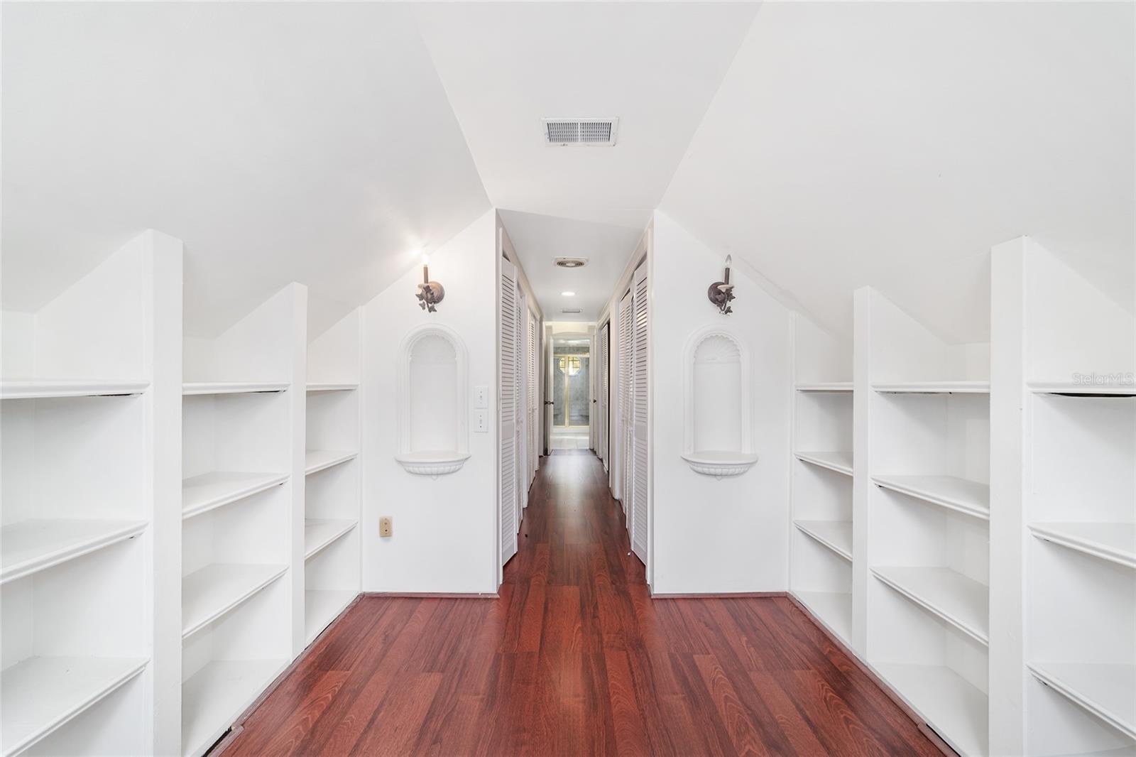 Image 33 of 63 For 2627 14th Street