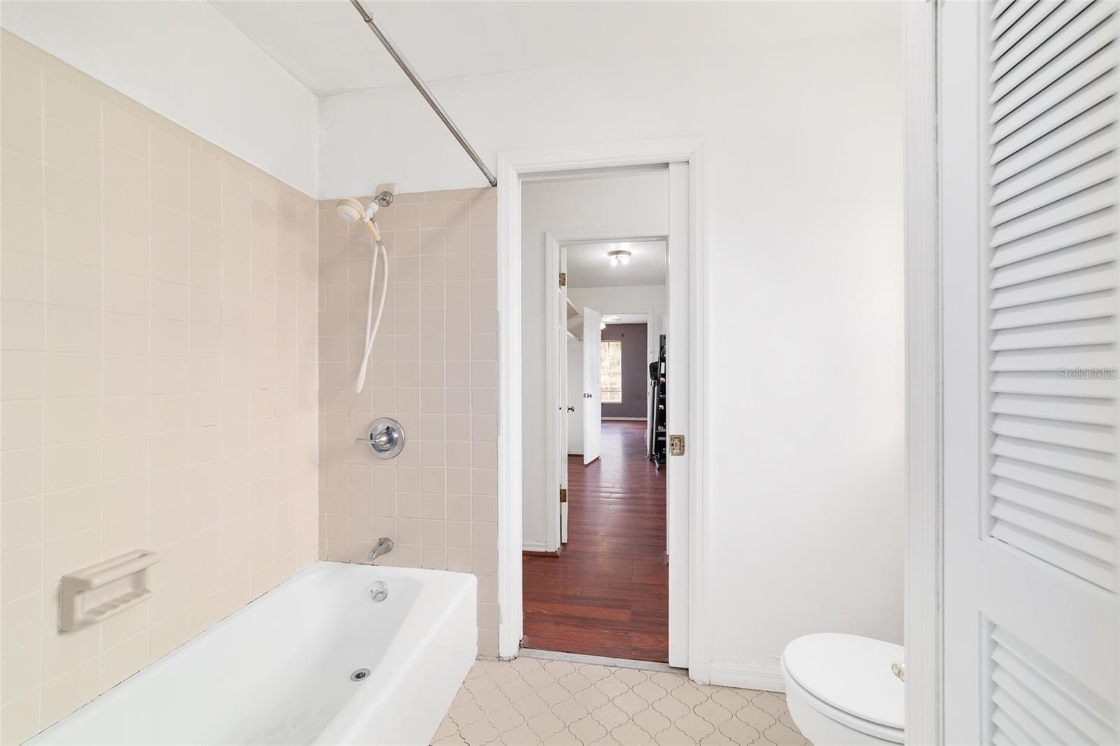 Image 43 of 63 For 2627 14th Street