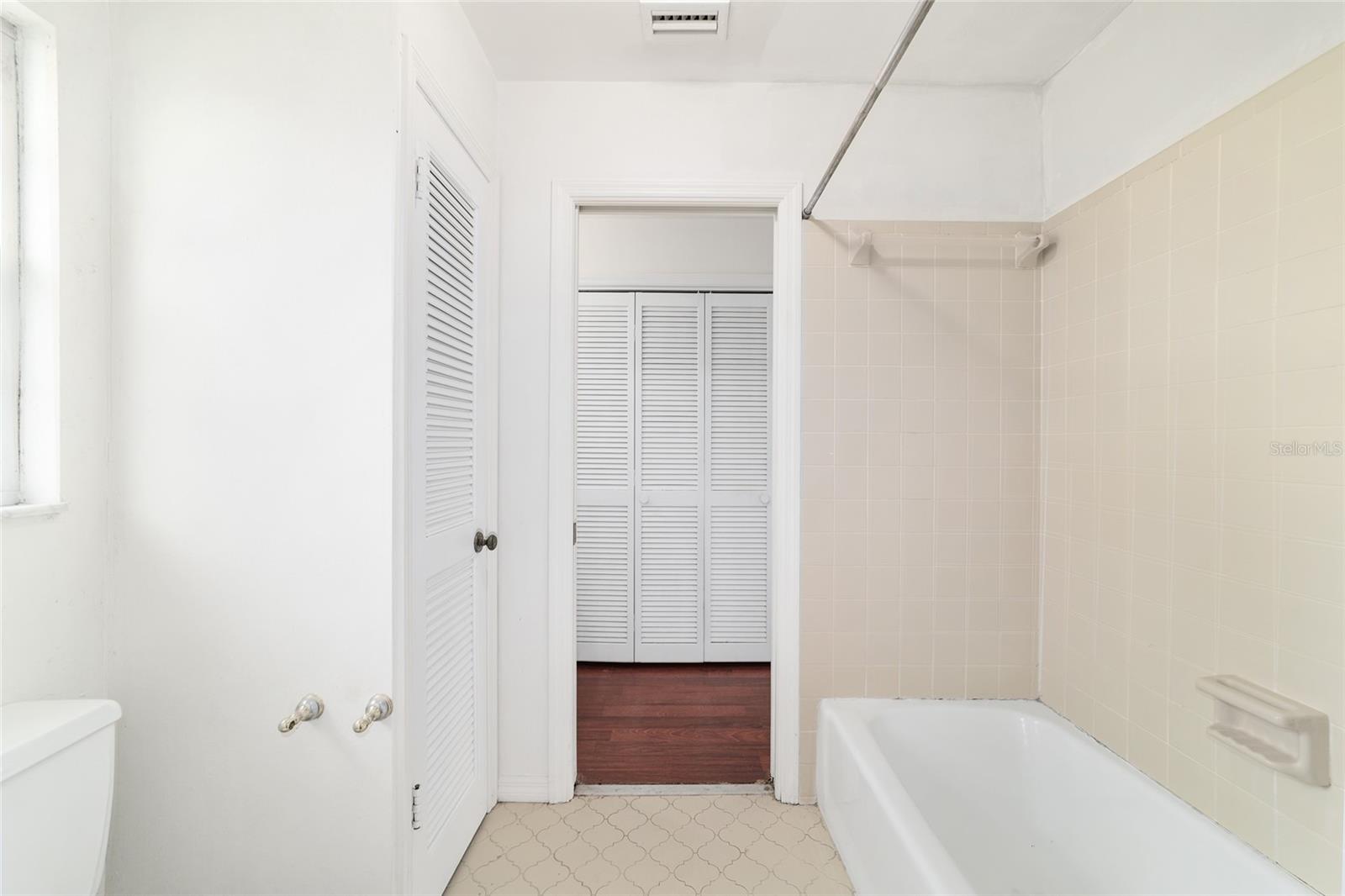 Image 45 of 63 For 2627 14th Street
