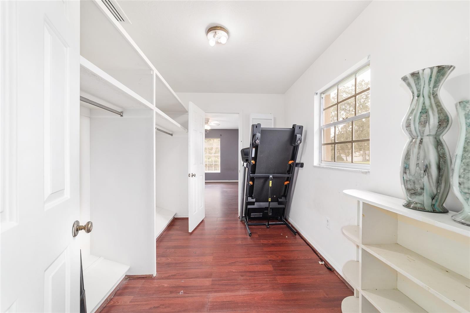 Image 46 of 63 For 2627 14th Street