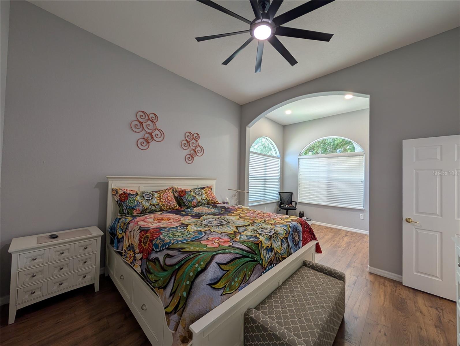 Image 10 of 29 For 6750 112th Street