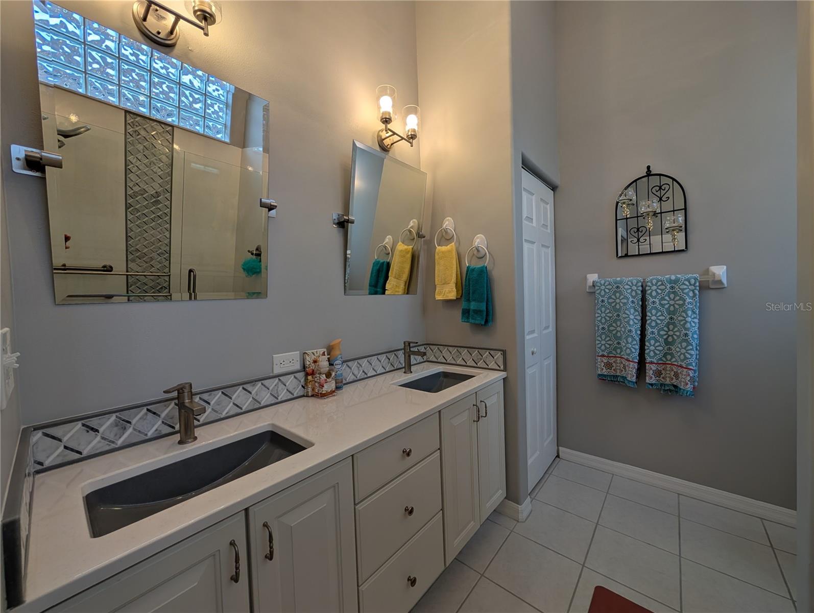 Image 13 of 29 For 6750 112th Street