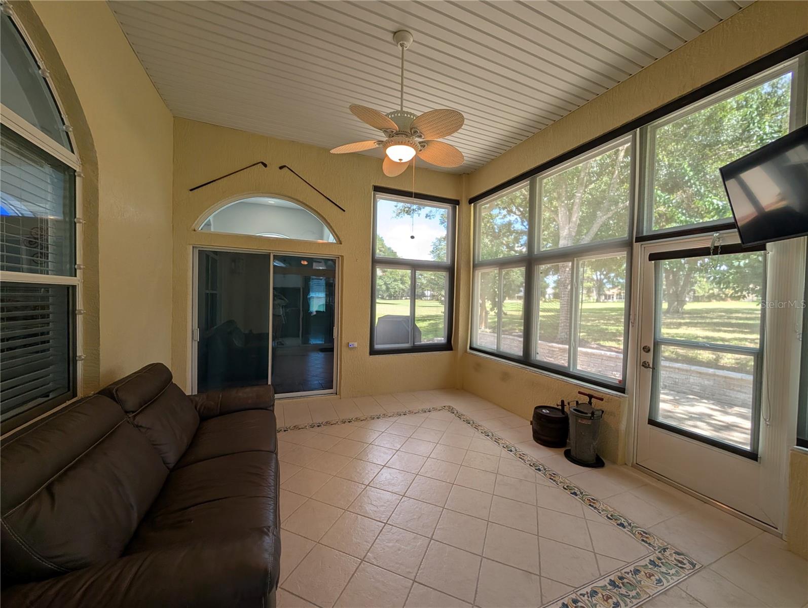Image 21 of 29 For 6750 112th Street