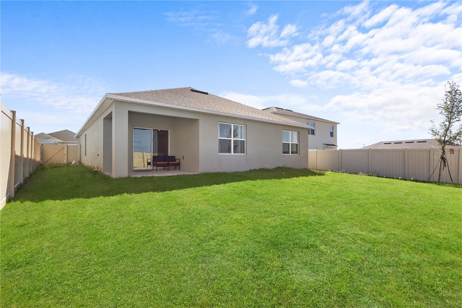 Image 23 of 37 For 547 Tanaro Lane
