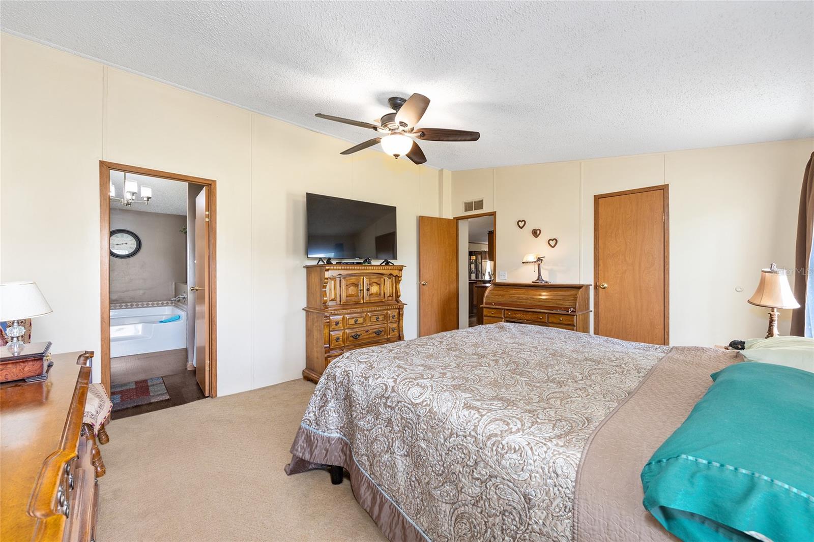 Image 10 of 26 For 7706 County Road 109d