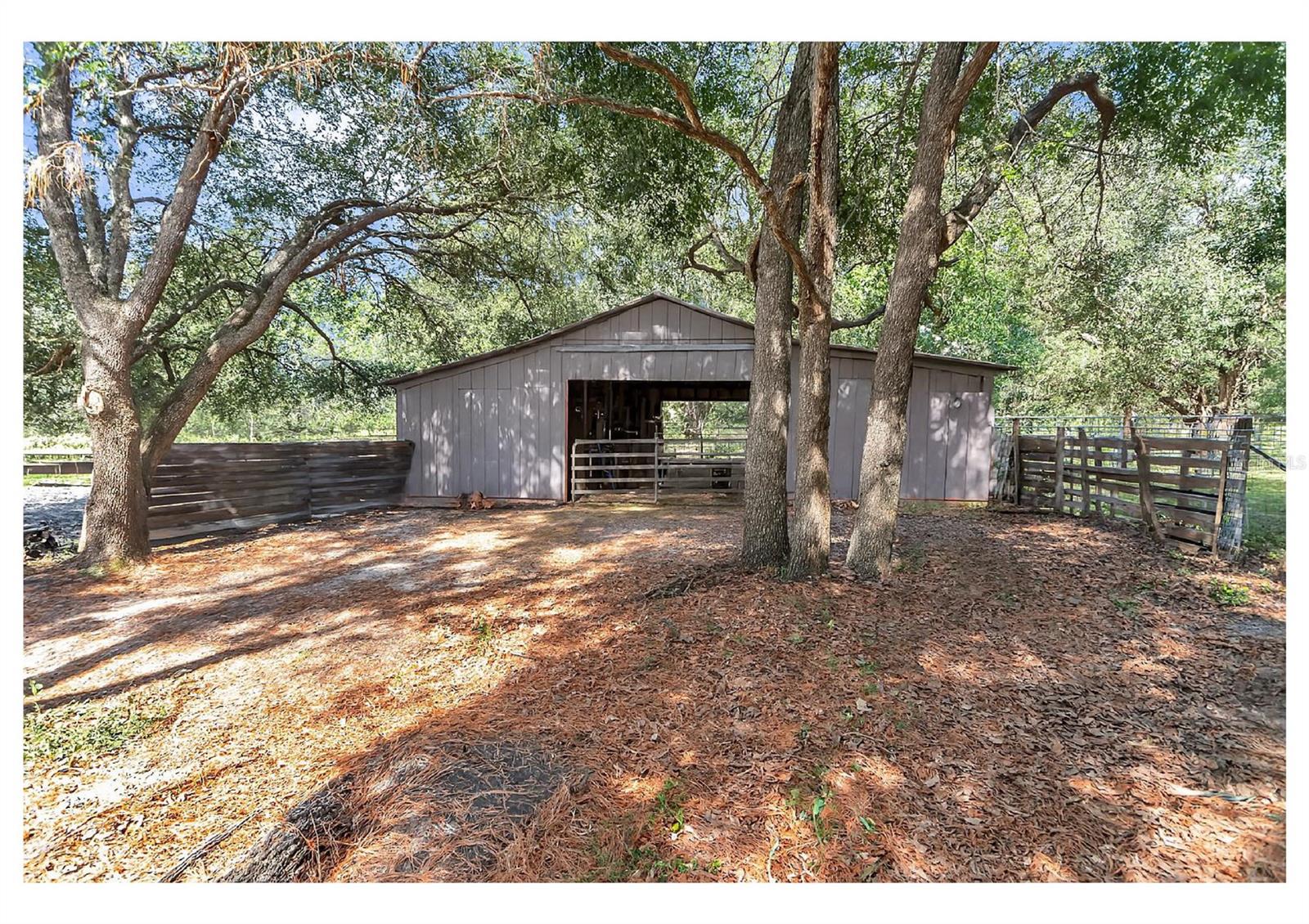 Listing photo id 33 for 11151 30th Street