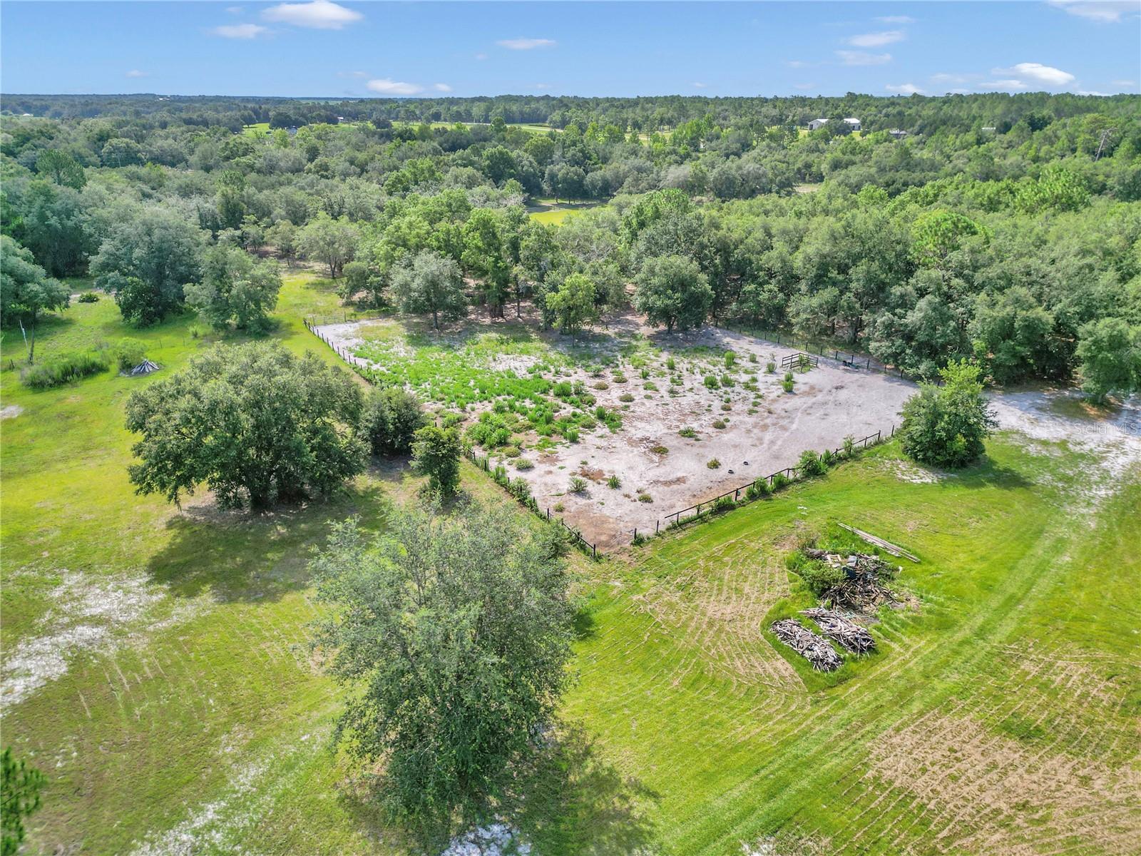 Listing photo id 38 for 11151 30th Street