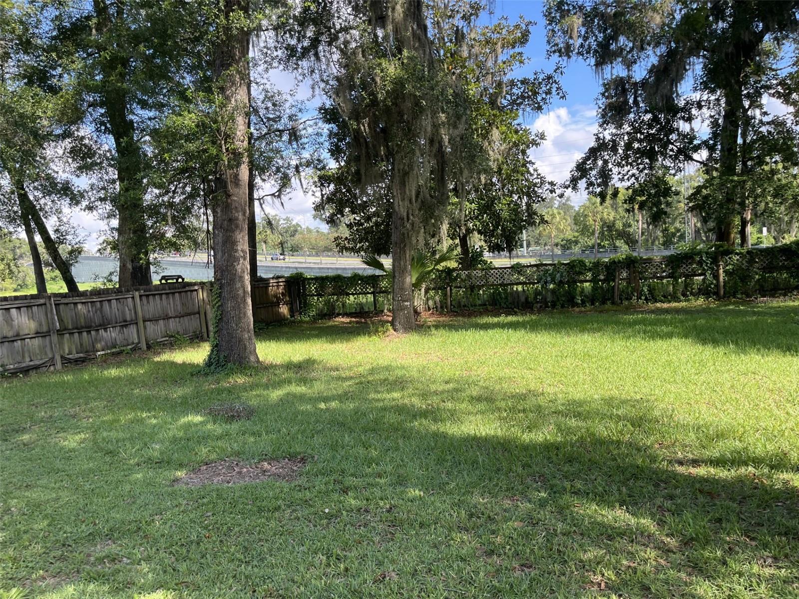 Image 21 of 51 For 1325 32nd Street
