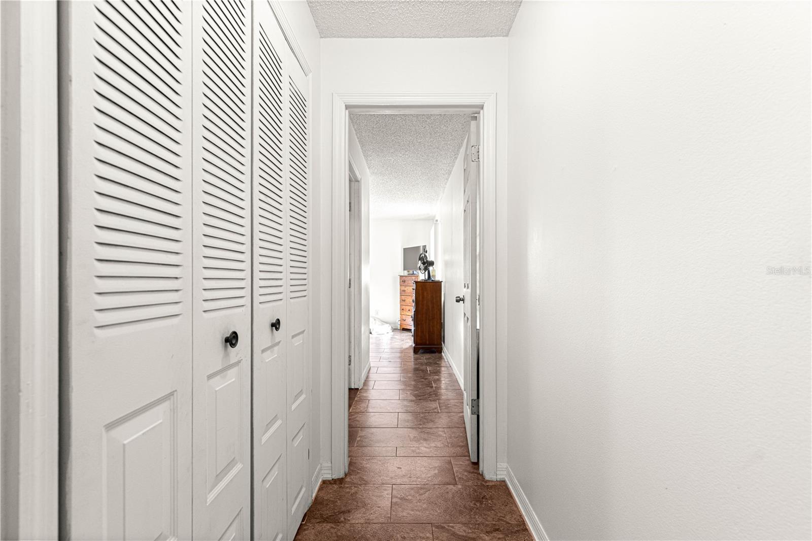 Image 33 of 51 For 1325 32nd Street