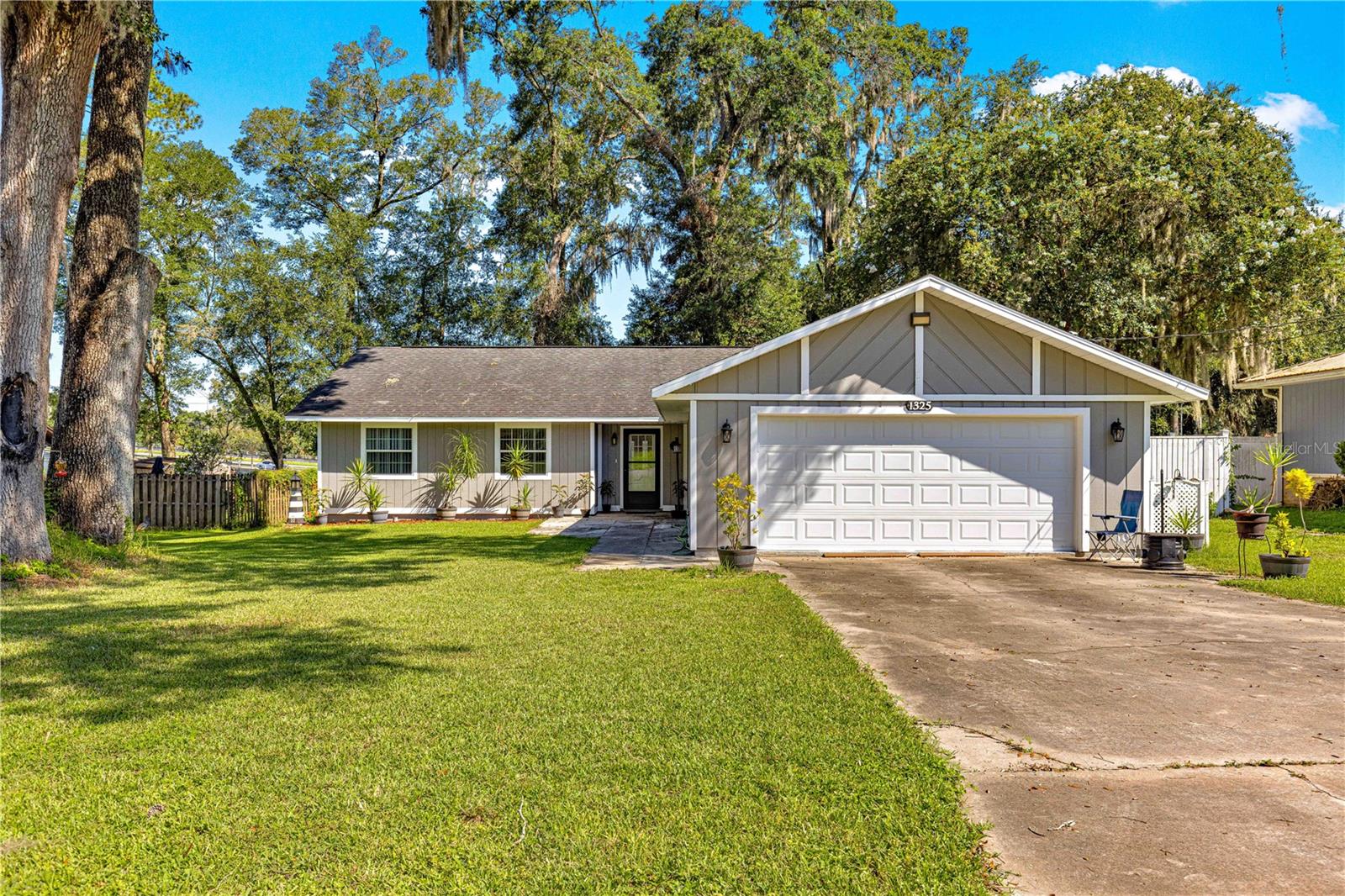 Image 43 of 51 For 1325 32nd Street