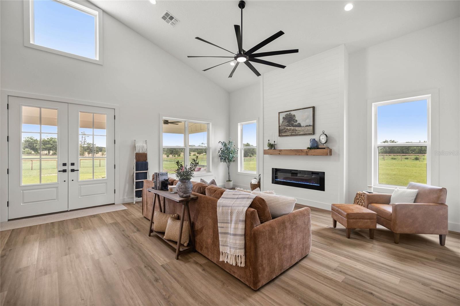 Image 2 of 31 For 2212 Sw 210th Ave