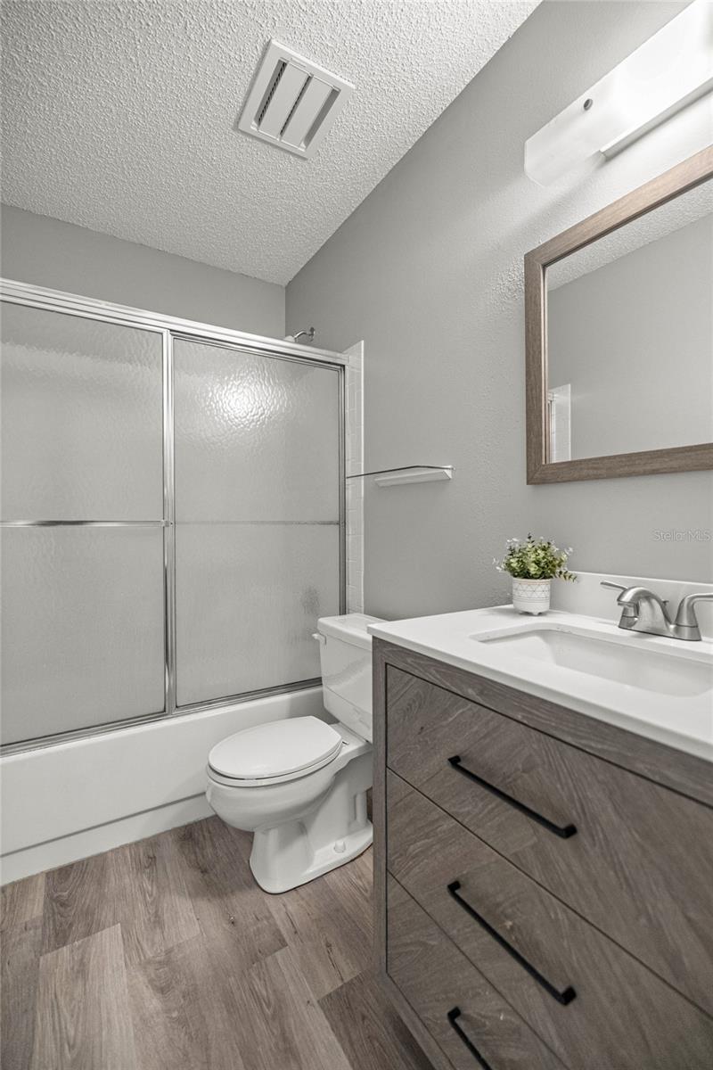 Image 3 of 28 For 513 Fairways Lane B